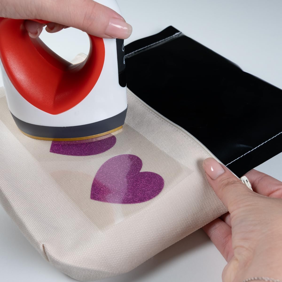Siser Juliet® Pacchetto Pro – Plotter da Taglio con Pressa a Caldo Mini, Termovinile EasyWeed, Accessori Completi per Applicazione e Trasferimento