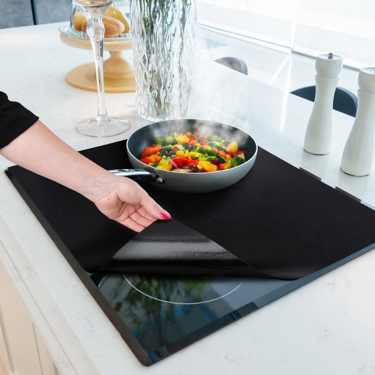 HomeMakers Alfombrilla protectora de placa de inducción, grande, 60 x 52 cm, alfombrilla de silicona resistente al calor, protector de cubierta de placa de inducción, fácil de limpiar y cortar para