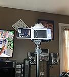 Review Image by Laura Laura