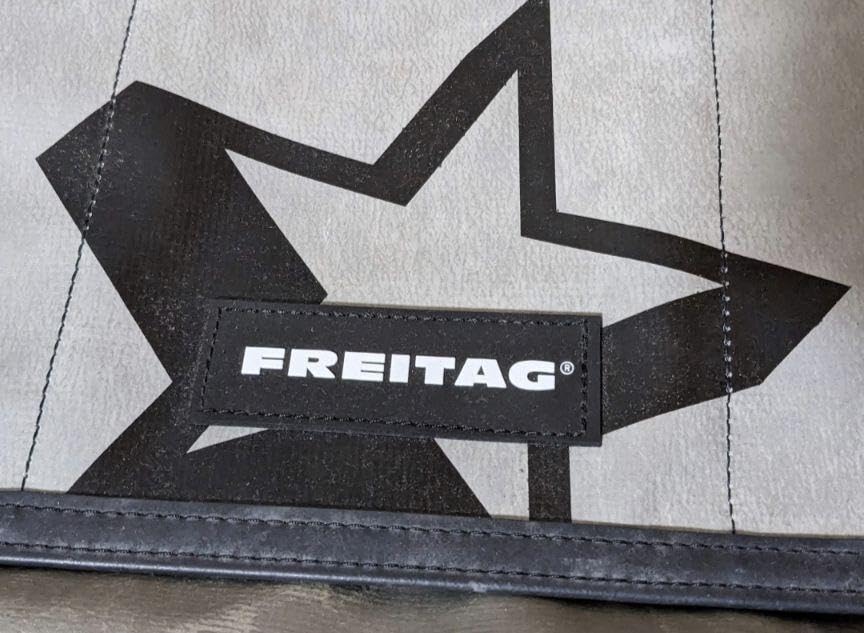 Amazon.co.jp: FREITAG フライターグ DEXTER デクスター バッグ : おもちゃ 