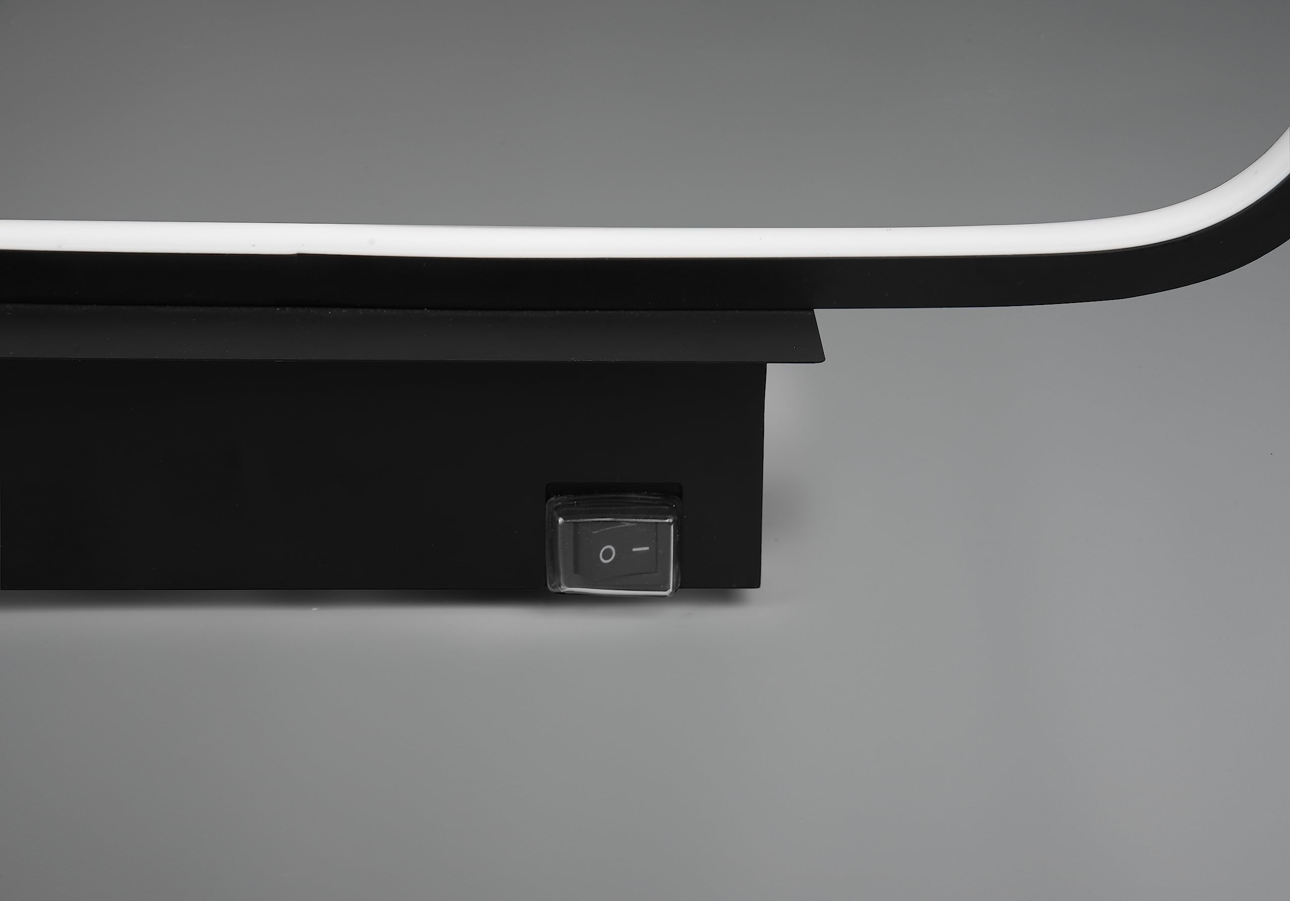 Applique murale Trio Gianni LED 17W 3000K 1700lm Métal noir mat 40x14x7.5cm IP44