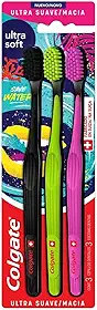 Escova de Dente Colgate Ultra Soft 3 unidades