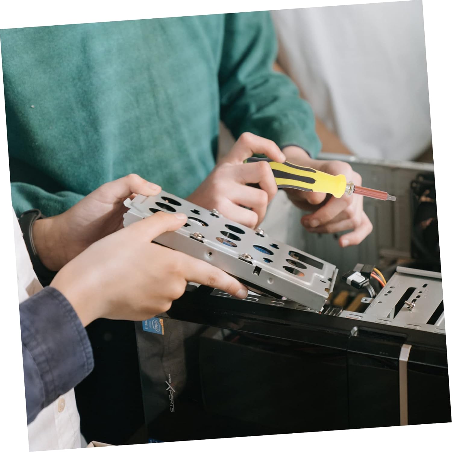 Hemoton Screwdriver Bit Tool Set for Phone Laptop and Camera Repair Precision Manual Screwdriver Kit with Durable Tpr Handle Easy to Use Multi-function