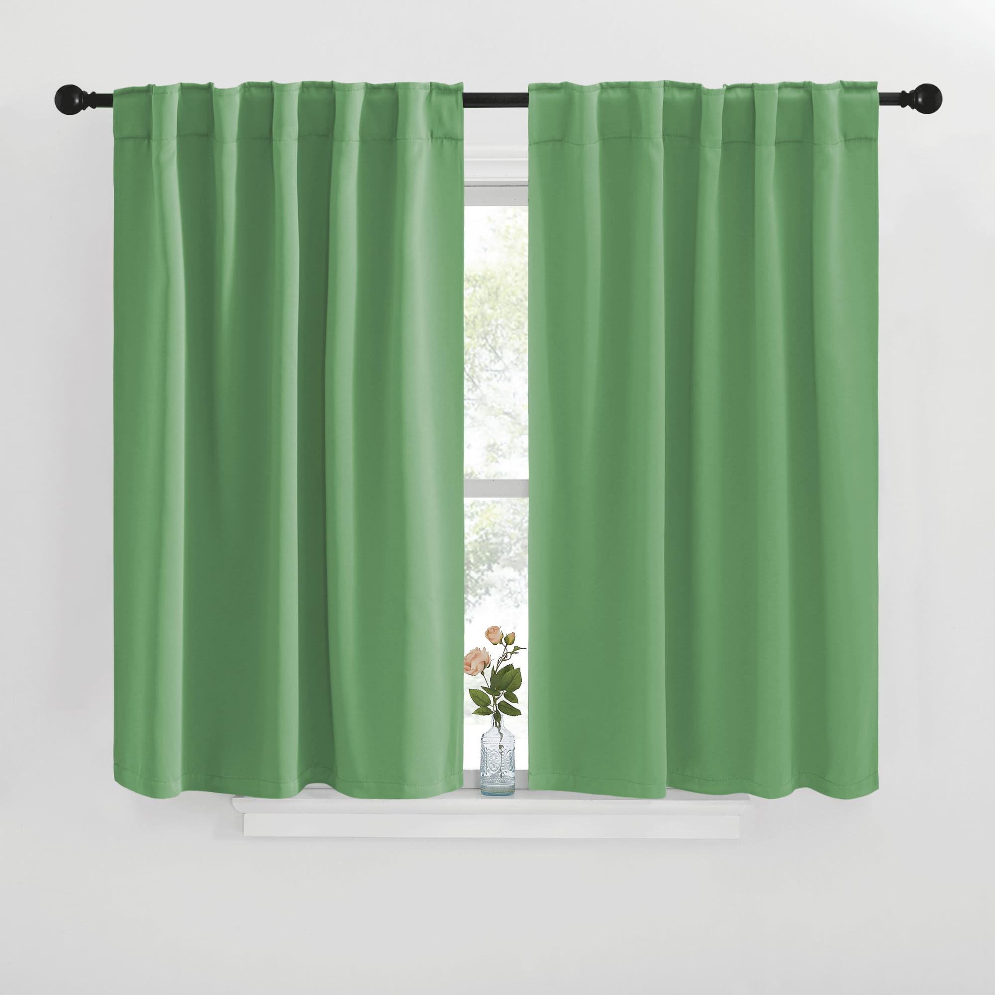NICETOWN Blackout Curtain Panels for Kitchen - (Forest Green Color) 42x30 inch, 2 Panels Set, Room Darkening Blackout Drapes for Window