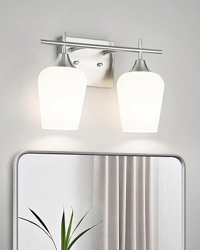 OS-YQ9167-2BNW - Lámpara de baño de níquel cepillado de 15 pulgadas sobre espejo, lámpara moderna de pared de baño con vidrio esmerilado, 2 luces