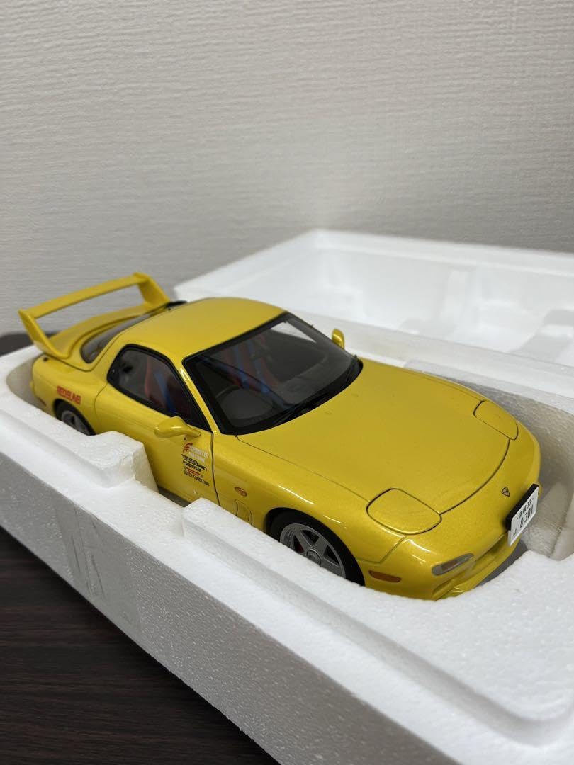 Amazon | オートアート頭文字D 1/18 RX-7 FD | ミニカー・ダイキャスト