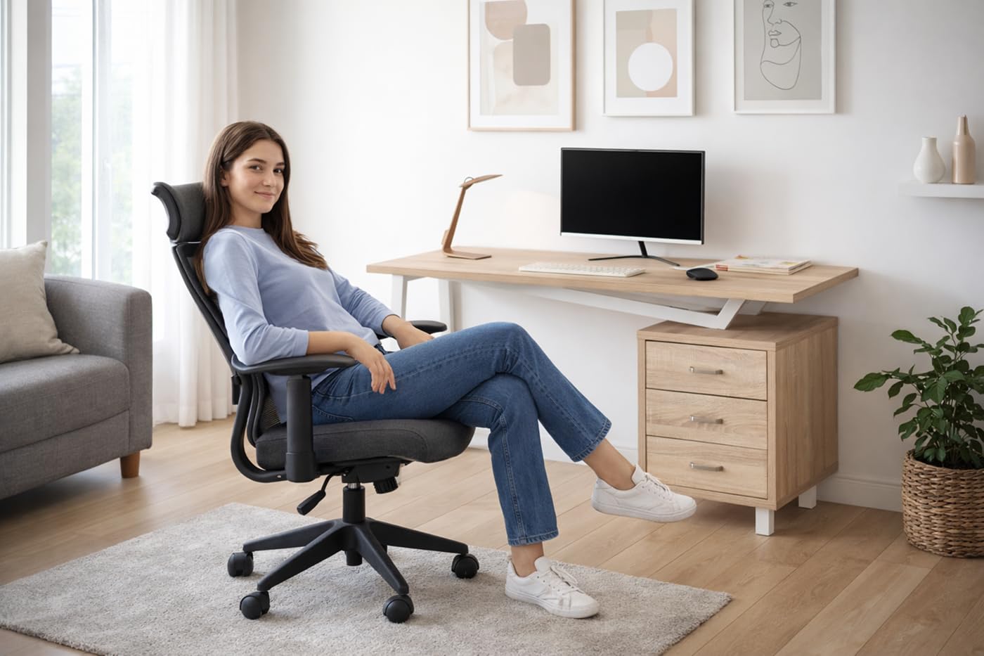yelloo - Scrivania con Cassetti Salvaspazio, Scrivania Ufficio per Computer, Adatta per Cameretta, Scrivanie dal Design Moderno ed Elegante, Tavolo Ufficio Porta PC (Mod. ELEGANT Quercia)