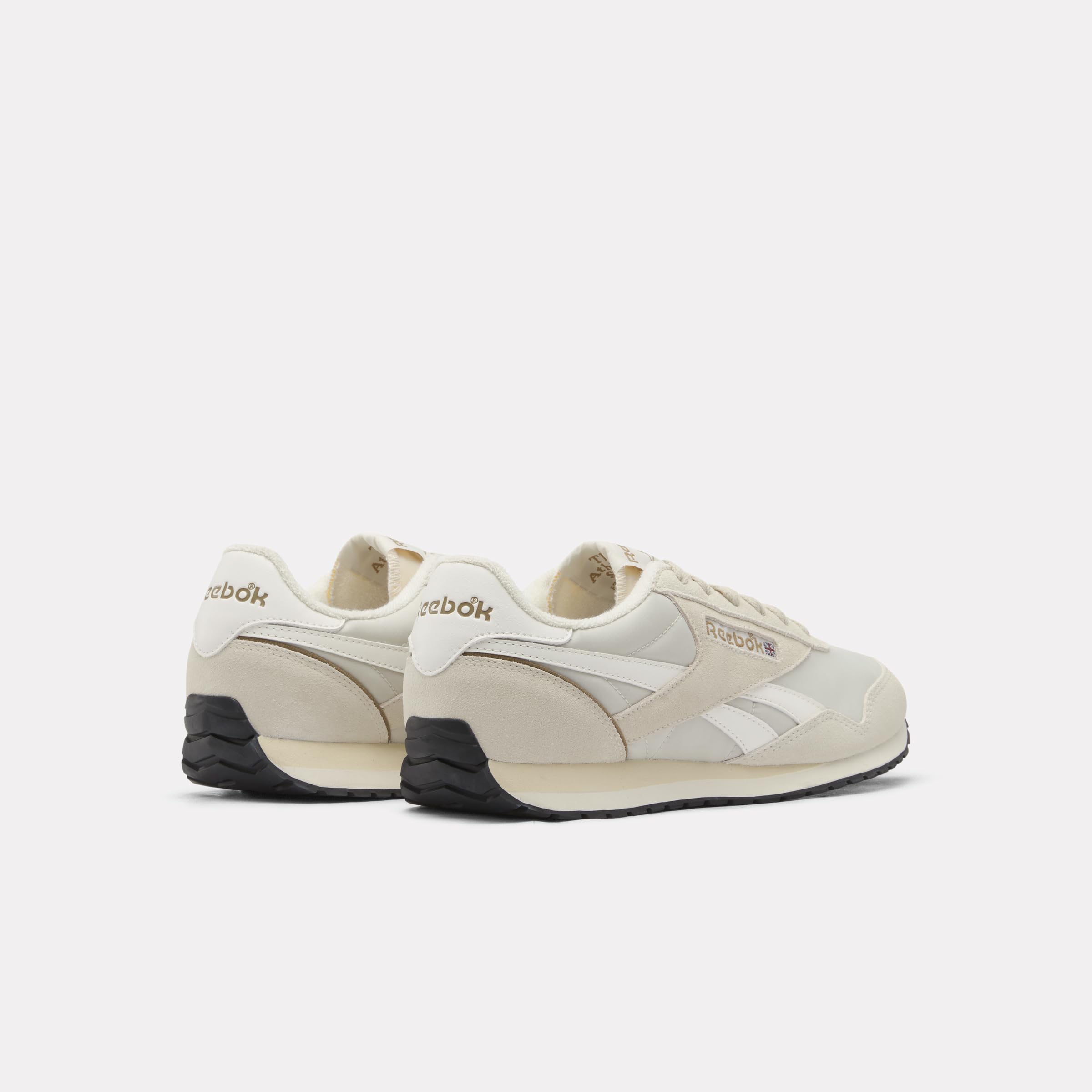 Reebok Classic AZ Unisex Retro Sneaker, Leichte Heritage Sportschuhe für Freizeit und Alltag – Ansicht 3
