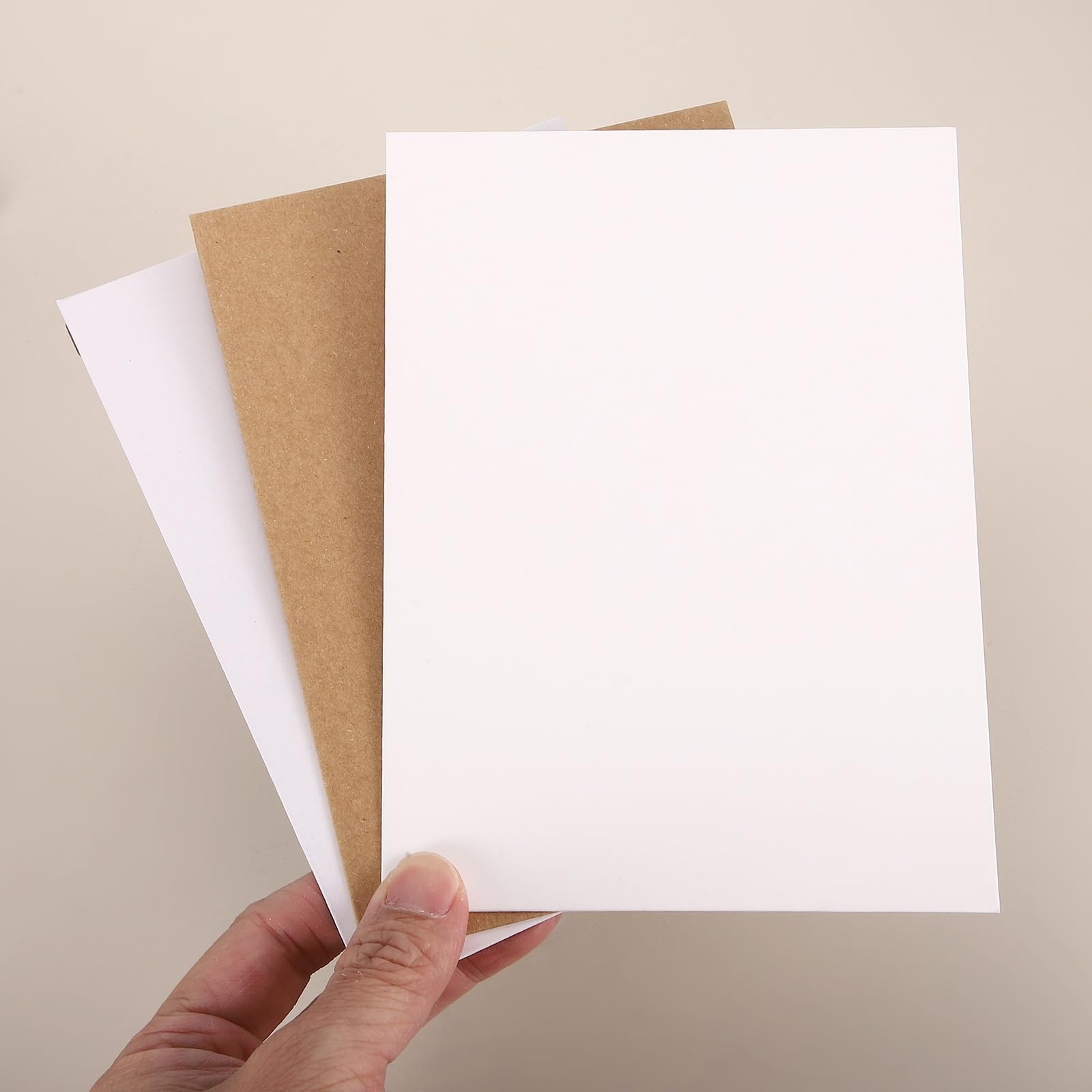 PATIKIL Lot de 100 enveloppes rigides en carton (25,4 x 16,3 cm, blanches) avec fermeture autocollante pour CD/photos/documents/images/papiers/fichiers