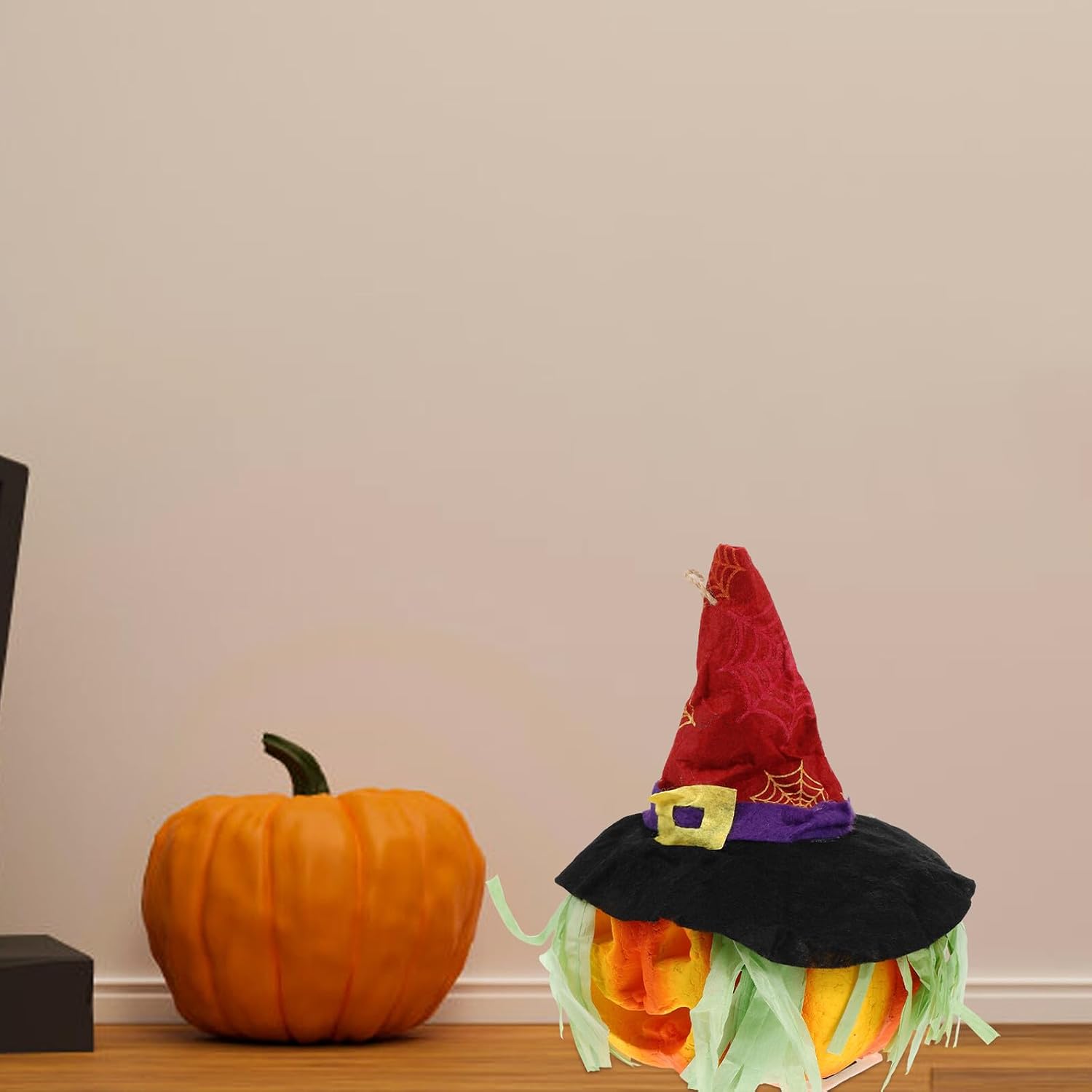 Wakauto 2pcs Halloween Pumpkin Lanterns Foam Hollow Pumpkin Lights Battery Operated LED Decorative Ornaments for Indoor Outdoor Party and Home Halloween Decor