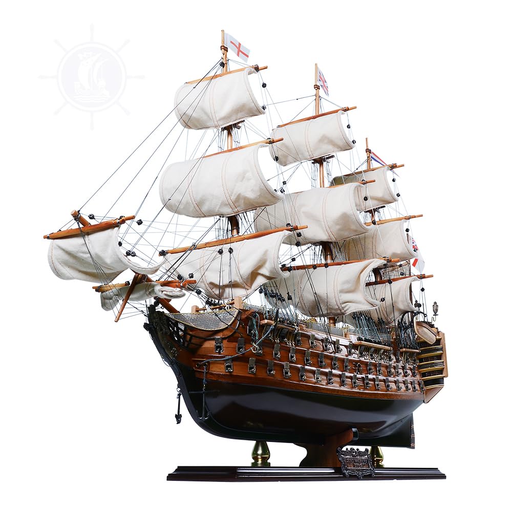 Old Modern Handicrafts Vele completamente storte completamente assemblate HMS Victory in edizione limitata, prodotte in sole 100 unità - Modello di nave di qualità museale - 30 x 10 x 27 pollici