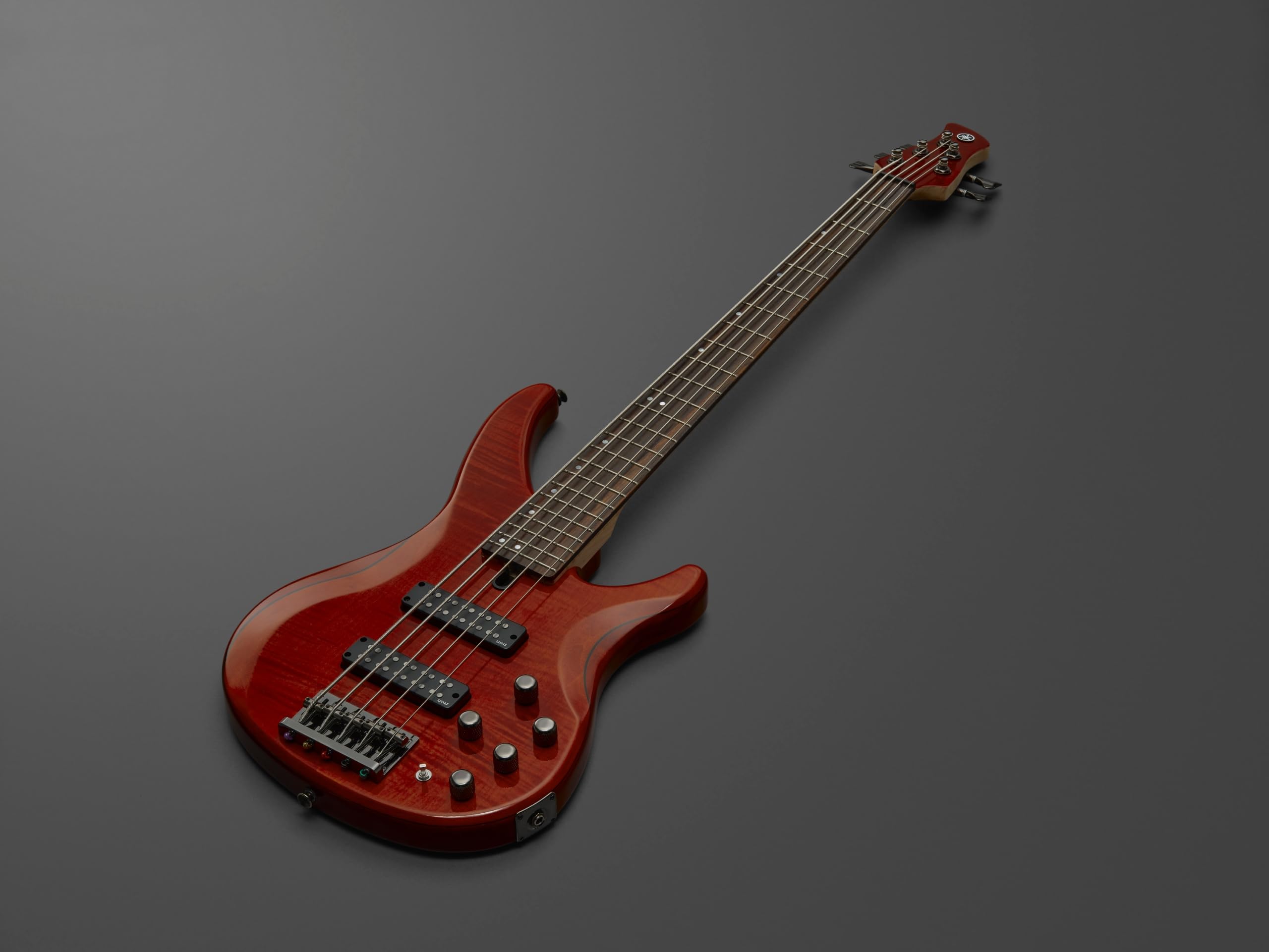 Amazon.com: Yamaha TRBX605 5-String Flamed Maple Bass Guitar