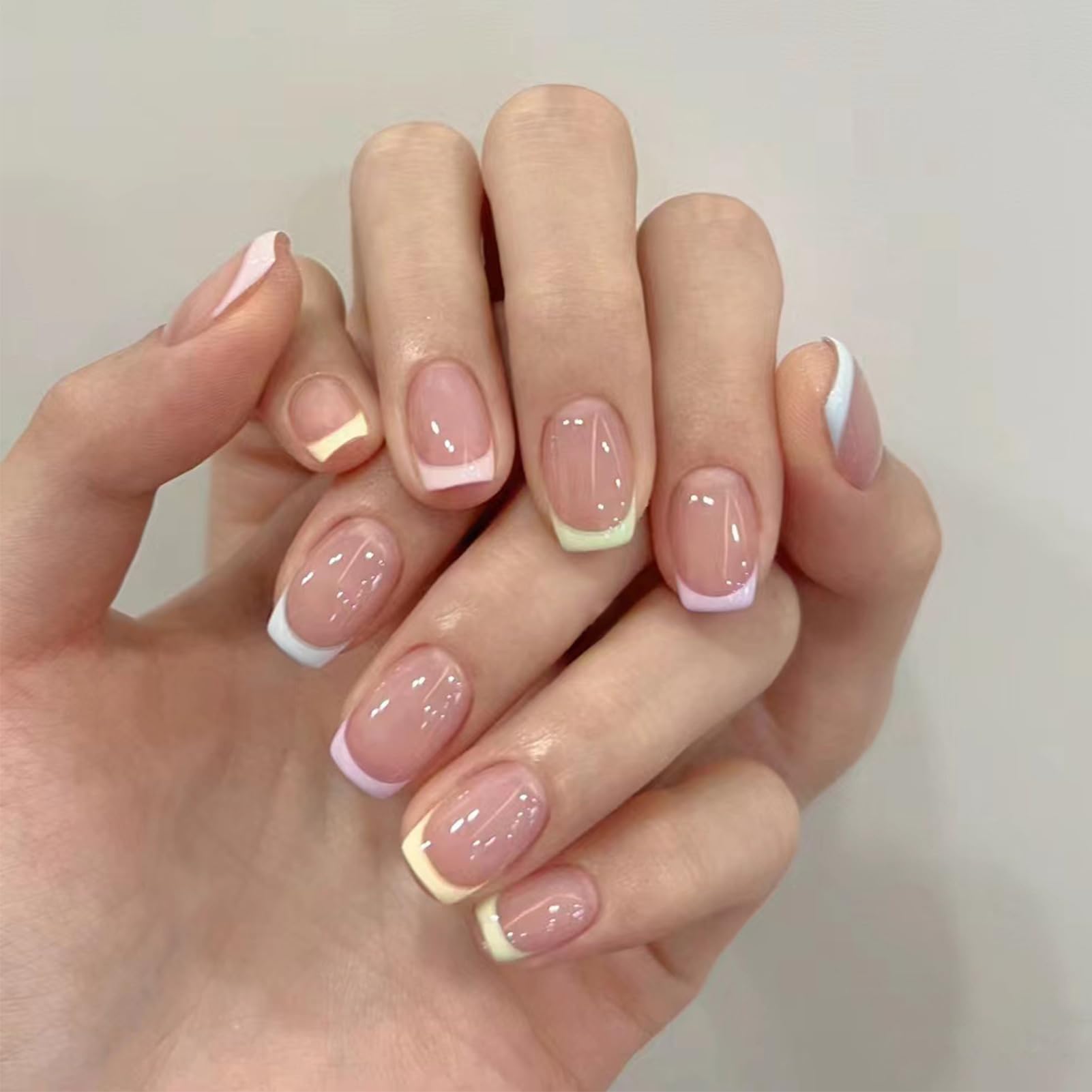 NICENEEDED 24 Pcs French Tips Fake Nails, Rainbow Short Square Press on Nails, Full Cover Stick on Nails Acrylic Pastel False Nails for Women Nail