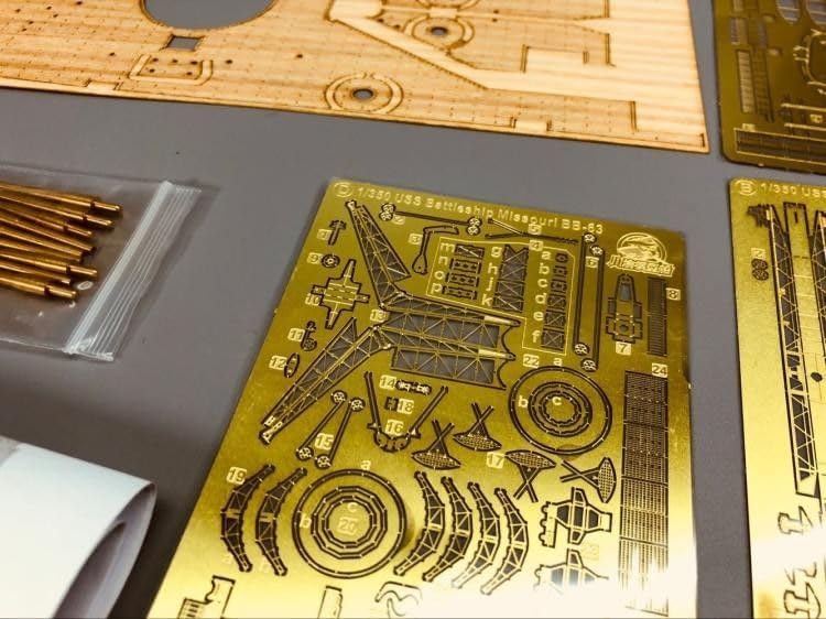 MRY-SFW Detail Up Set for Very Fire VF350909 1/350 USS Missouri Model