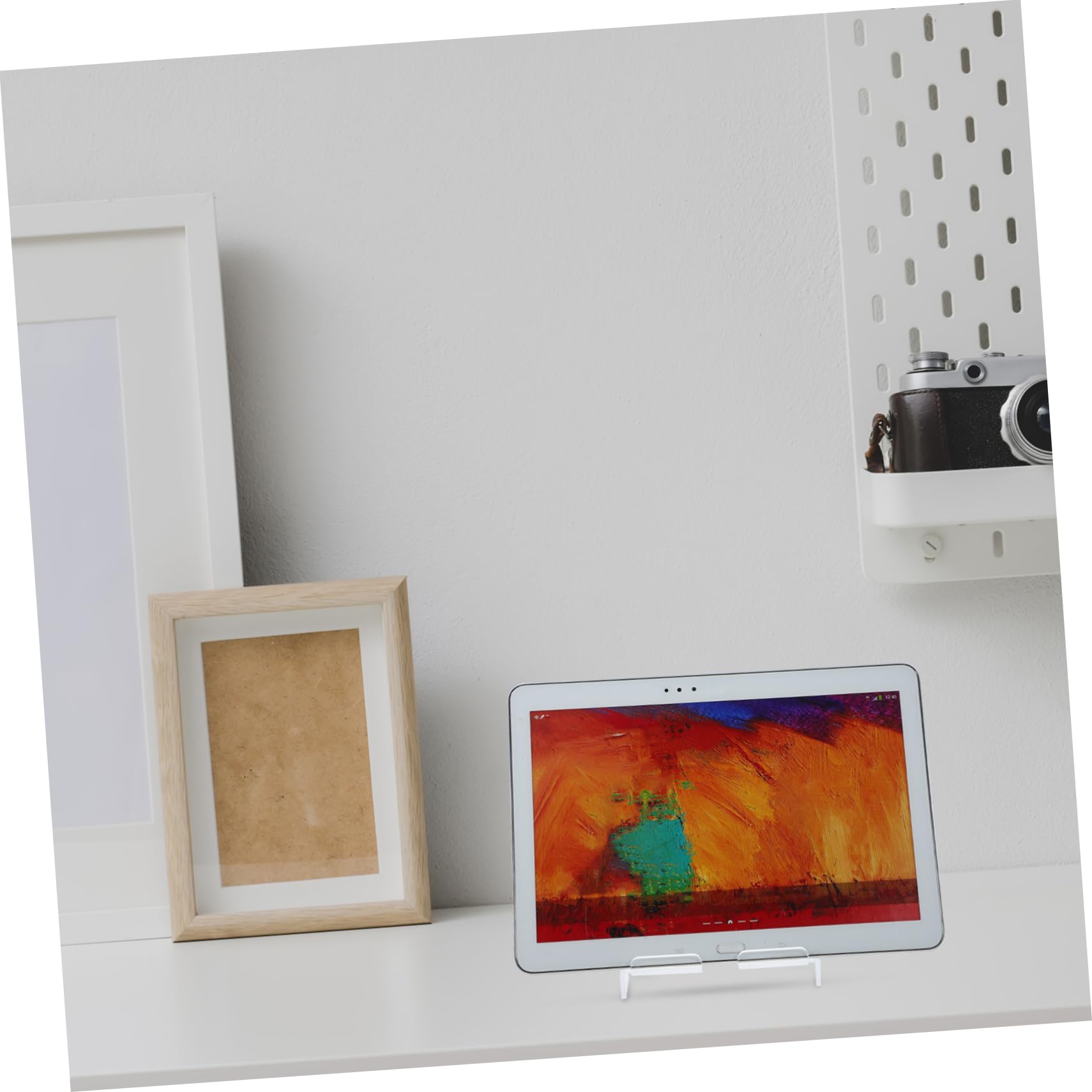 Supporto per Tablet da Scrivania Pieghevole in Acrilico Regolabile | Struttura Leggera e Compatta, Uso in Camera e Dormitorio, Supporto da Tavolo per Lettura e Visione