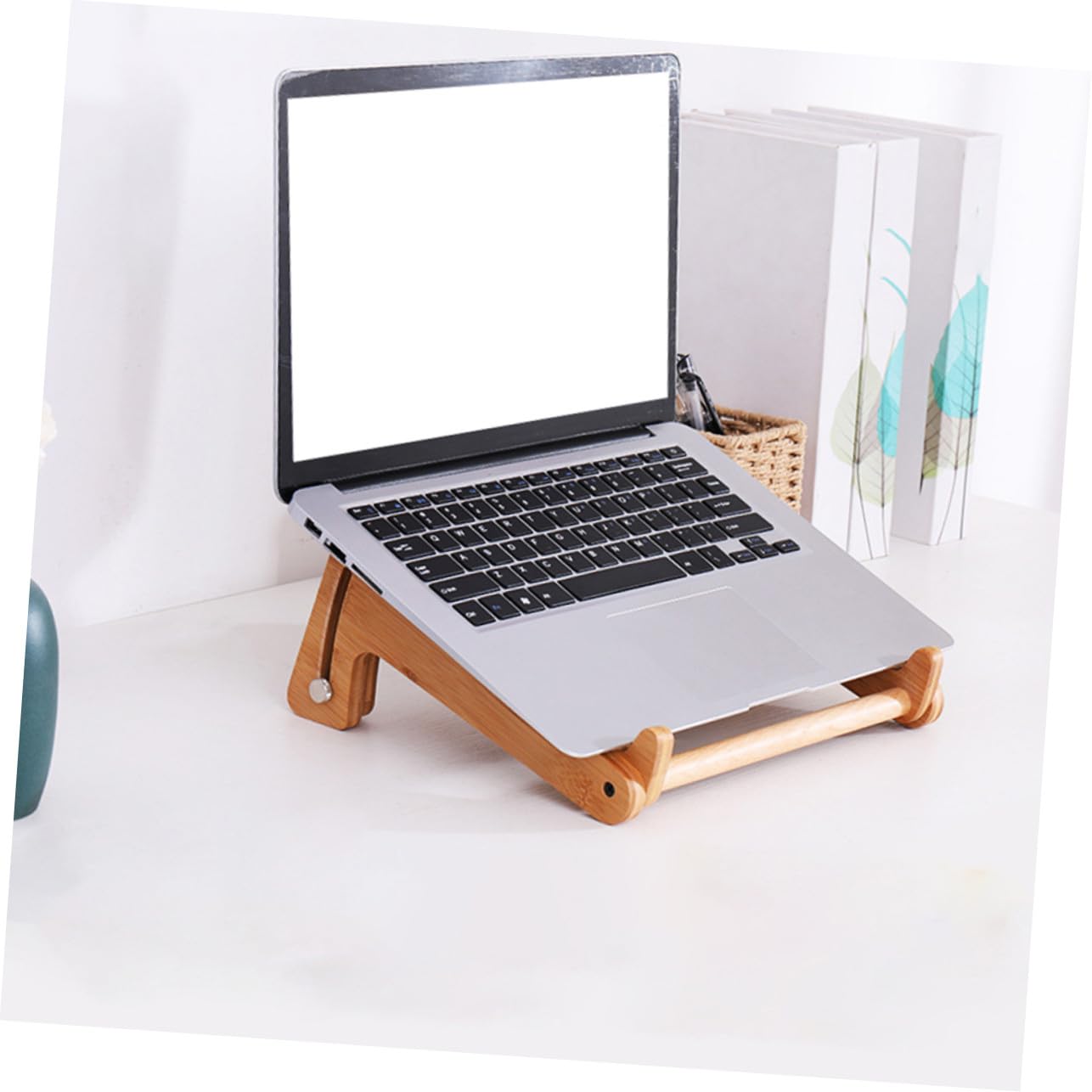 Supporto per Computer Portatile in Legno Ecologico Regolabile, Supporto Pieghevole per Laptop da 13-15,6 Pollici, Accessorio Multifunzionale per Ufficio e Studio