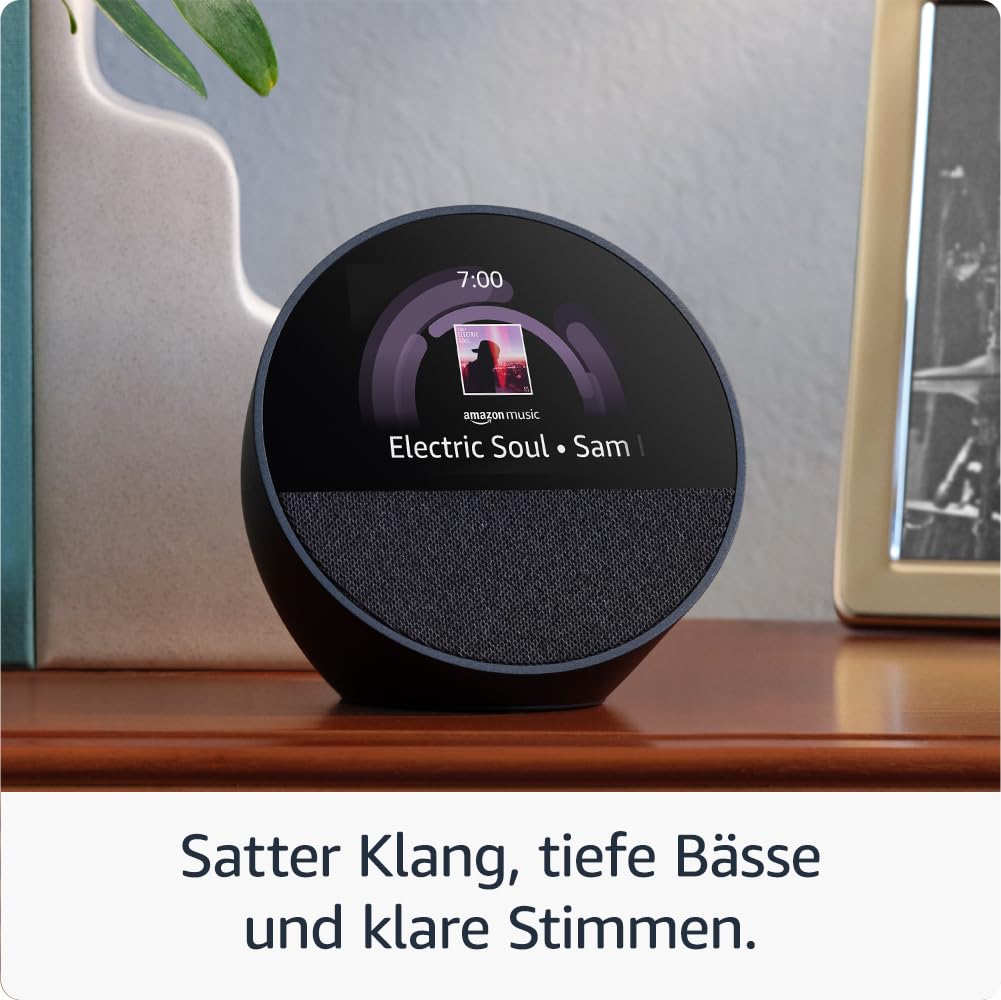 Echo Spot | Nero + TP-Link Tapo Presa intelligente, compatibile con Alexa - Kit di base per Casa Intelligente