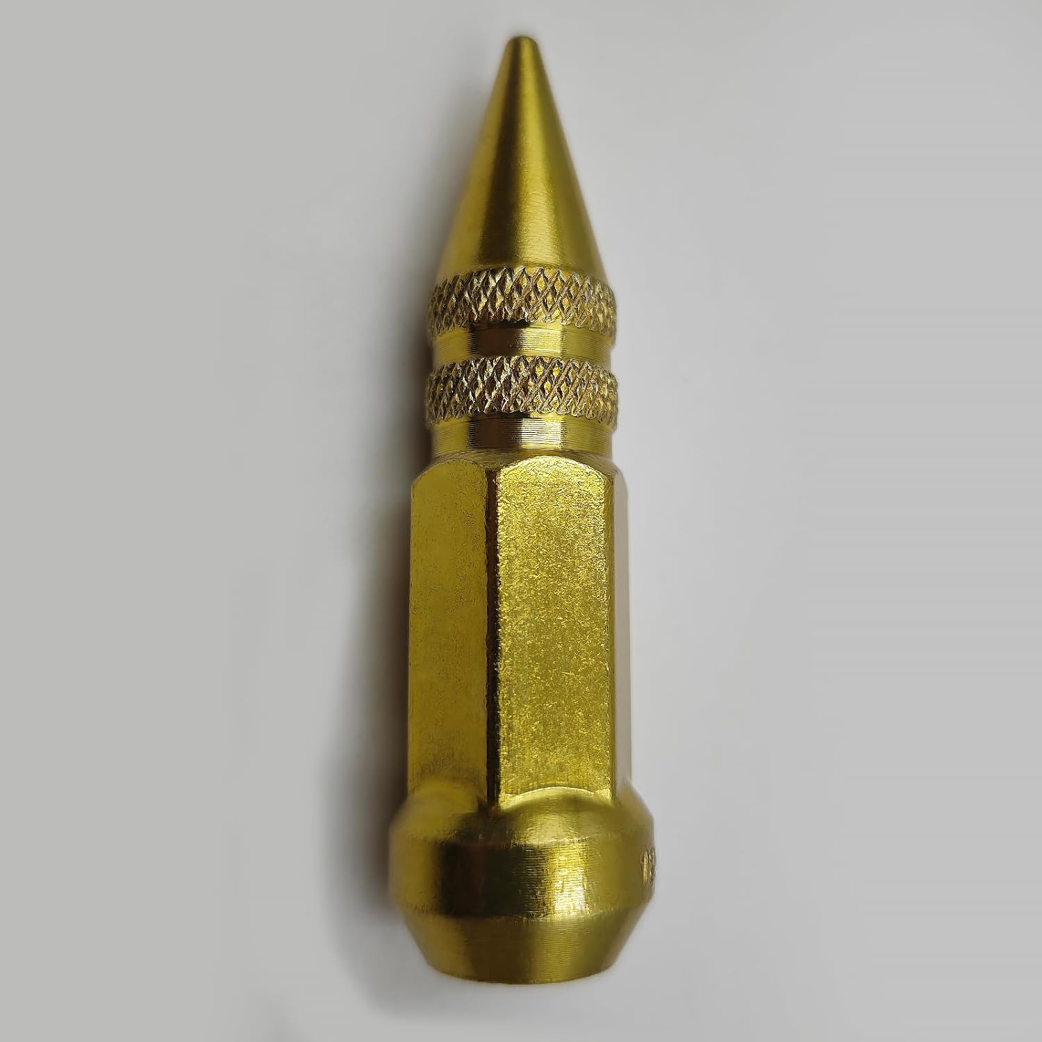 M12x1.5 Lug Golden Nuts Lug,Spike Lug nut for Acura, Honda, Chevy, Hyundai, Toyota, Lexus, 20PCS 12x1.5 Lug Nuts with Socket Key.