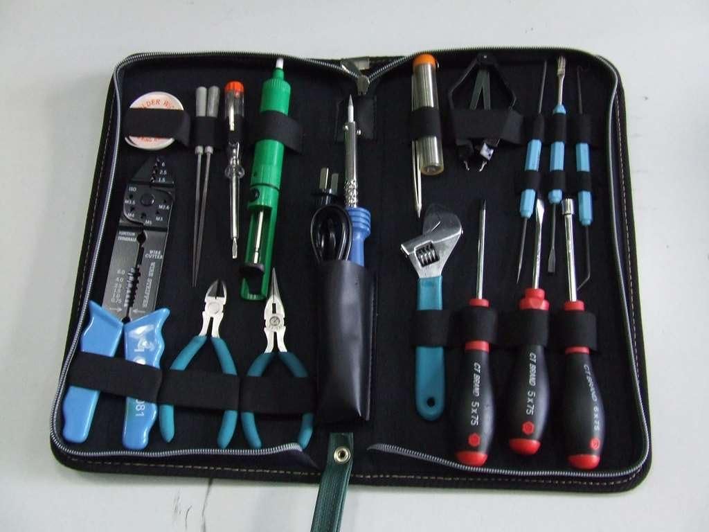 Trousse Tool First speech Ct 814