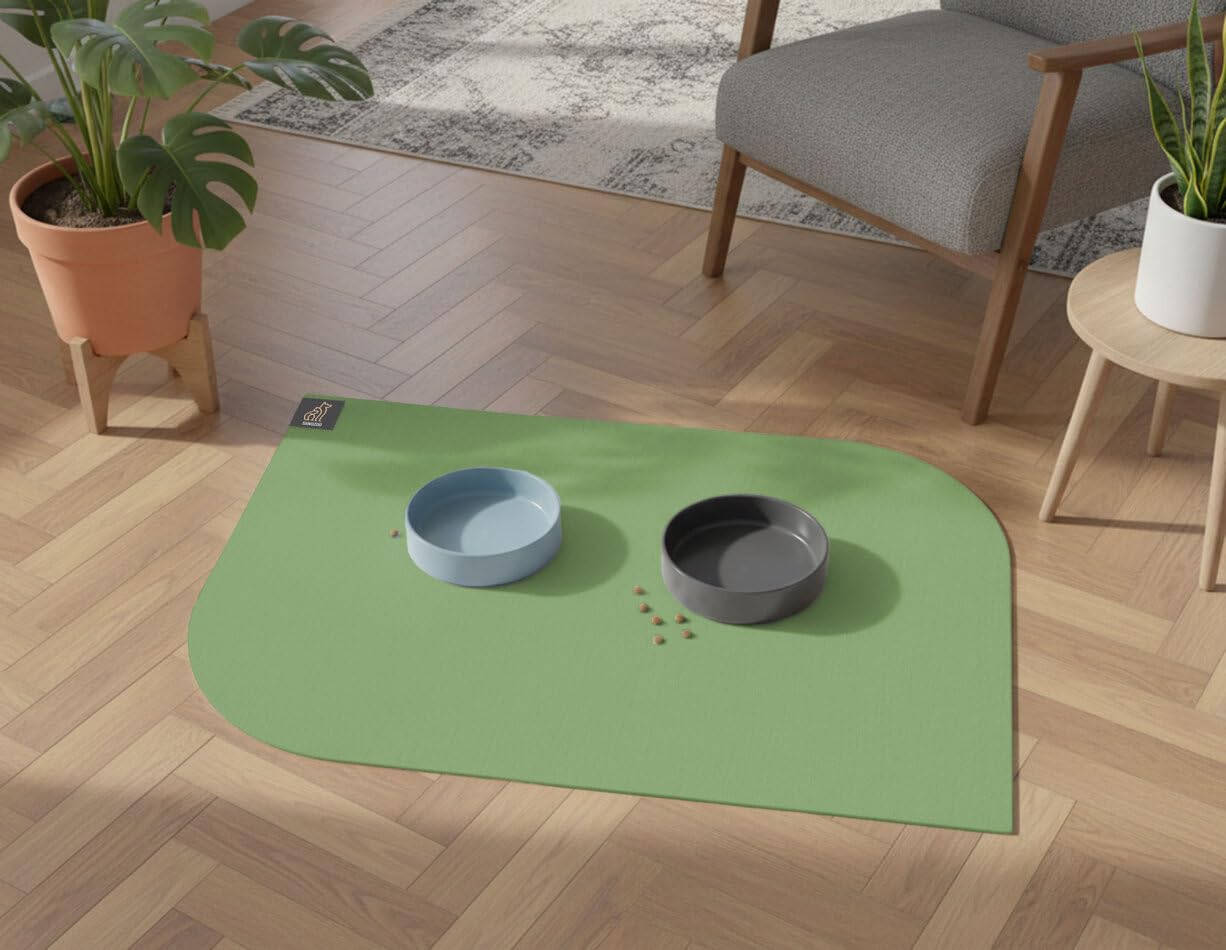 Napfunterlage „Blatt“ – schadstofffrei Öko-Tex Zertifiziert, beidseitig rutschfest & waschbar – Futtermatte für Hund & Katze, Made in Germany Olivgrün 40 x 60 cm