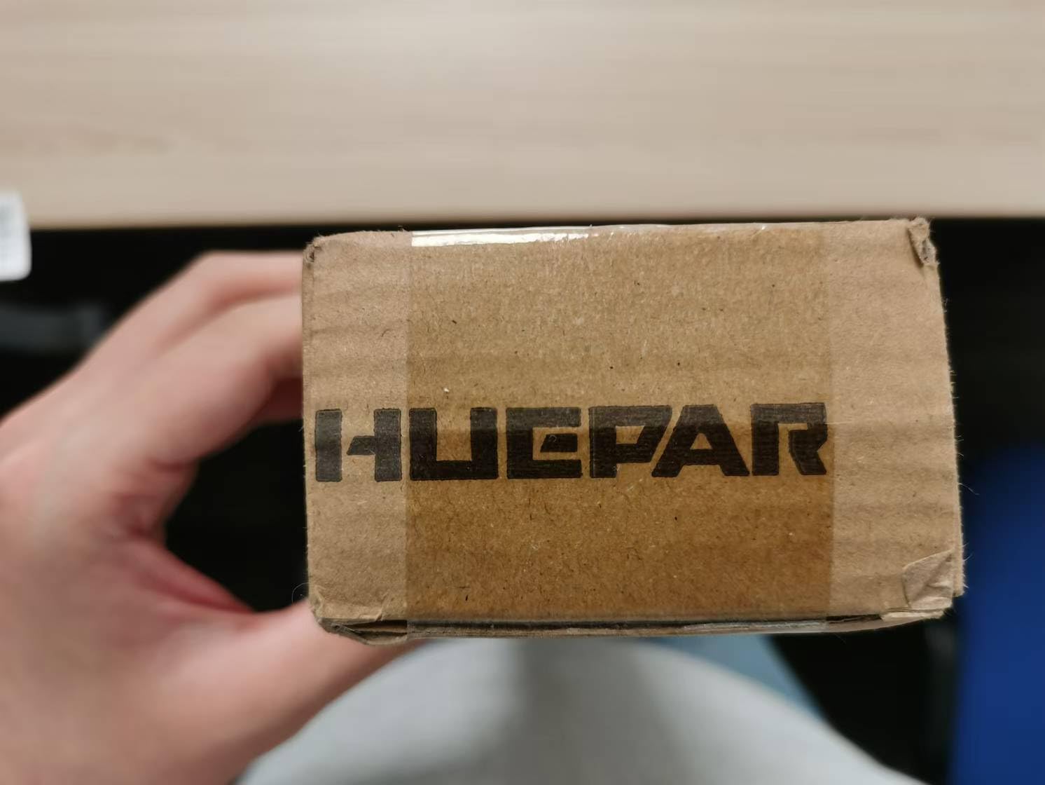 Hueppar DL48 cyfrowy czujnik nachylenia 120 cm, precyzyjna poziomica 0,1°, podstawa magnetyczna, uchwyt Softgrip, wielofunkcyjny wyświetlacz i inteligentne funkcje do profesjonalnego zastosowania
