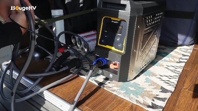 Amazon | 【3秒でお湯が出る】BougeRVポータブル給湯器 ガス給湯器