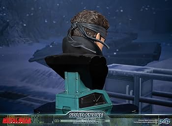 Amazon | メタルギア ソリッド ソリッド・スネーク ライフサイズ Amazon | メタルギア ソリッド ソリッド・スネーク ライフサイズ