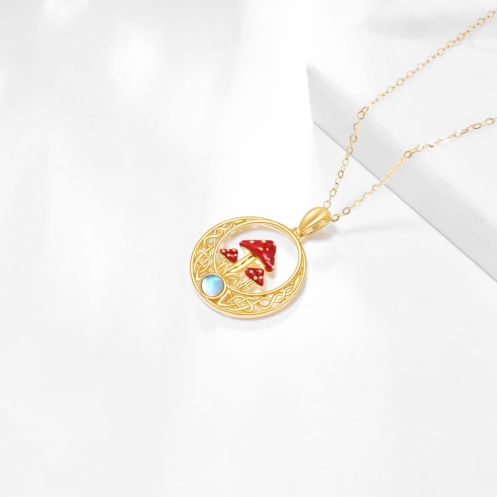 14K Gold Moonstone Naszyjnik dla kobiet Celtic Węzeł wisior grzyb