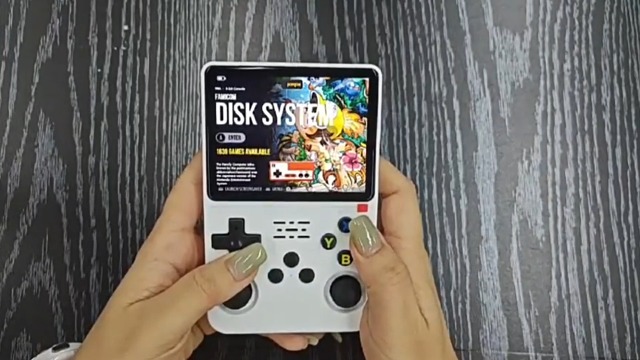 Amazon.com: Handheld Game Console, 3.5 Inch Screen Retro Gaming