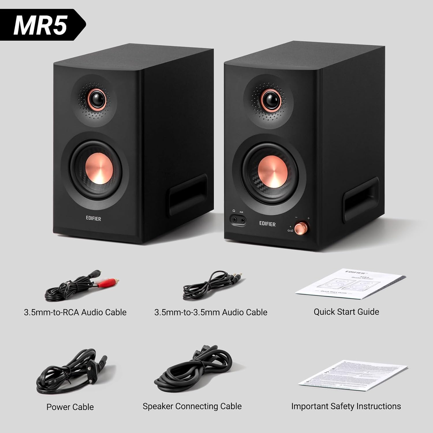 Калонкі Edifier MR5 і аксэсуары ў камплекце
