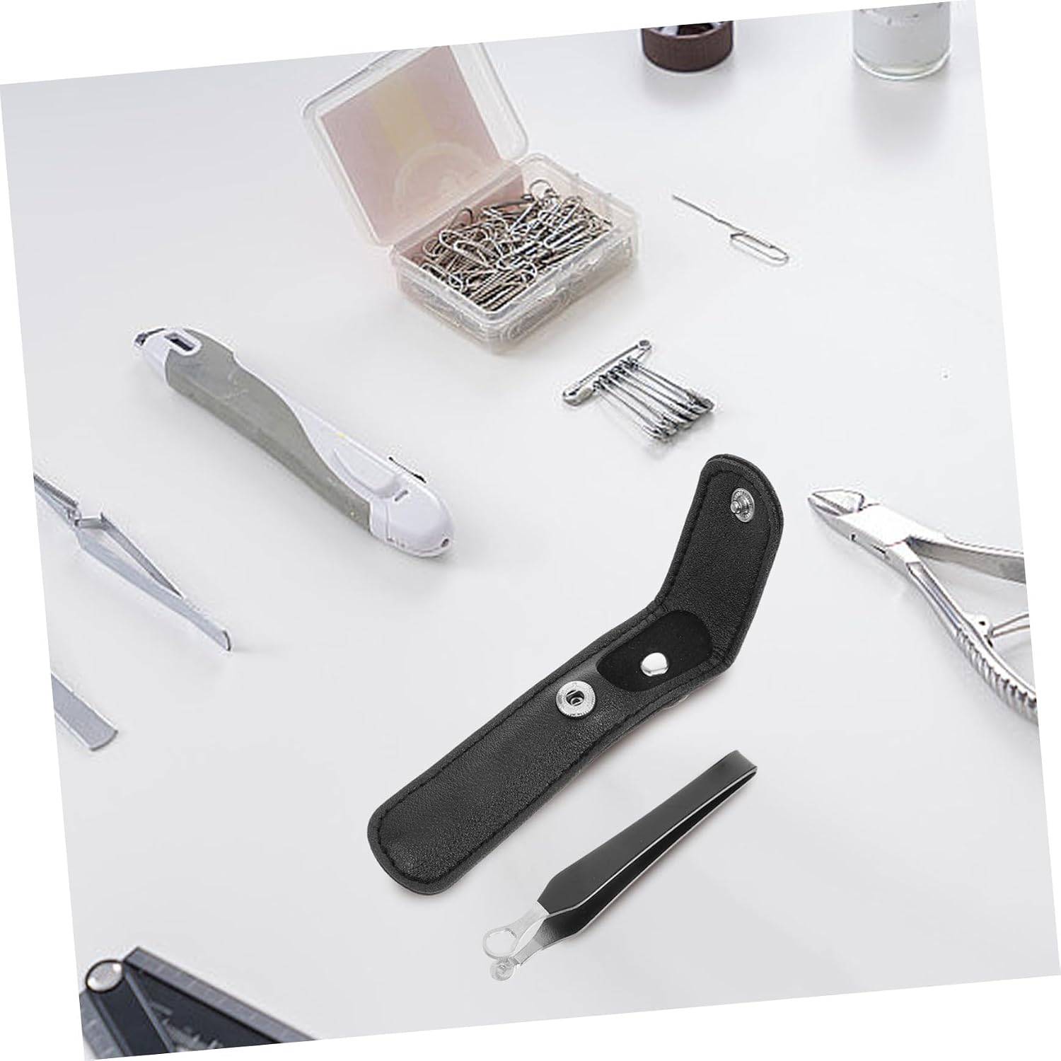 Ipetboom 1set Nose Hair Trimmer with Tweezers and Protective Case Multi-Purpose Grooming Tool for Nose Ear and Eyebrow Hair Removal
