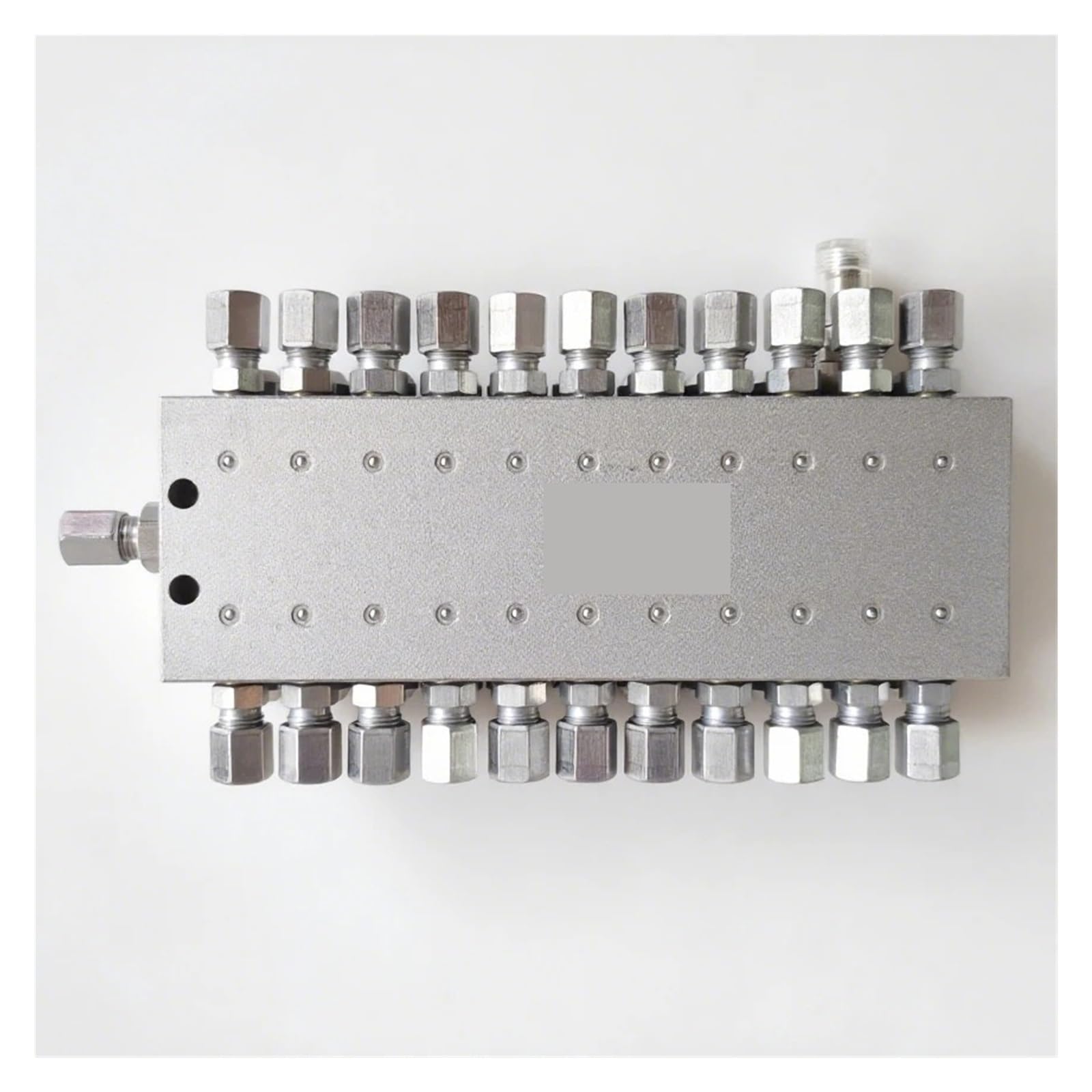 Fortschrittliche Fettspender-Fettpumpentechnik | 22 Auslässe, 24 Auslässe, Inelt 6 mm Auslass, 6 mm Ölwanne(24 outlets)