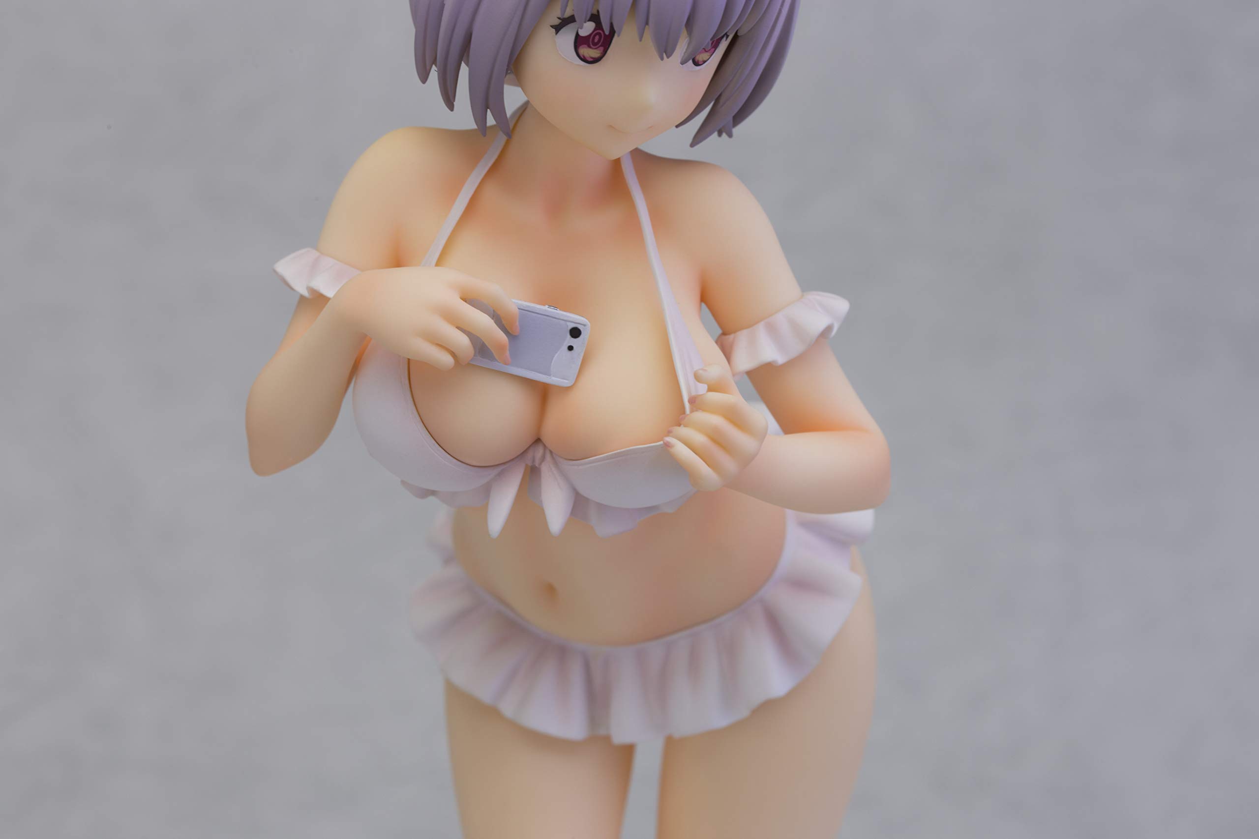 Amazon.com: SSSS.GRIDMAN 新条 アカネ 1/7スケール PVC製 塗装済み