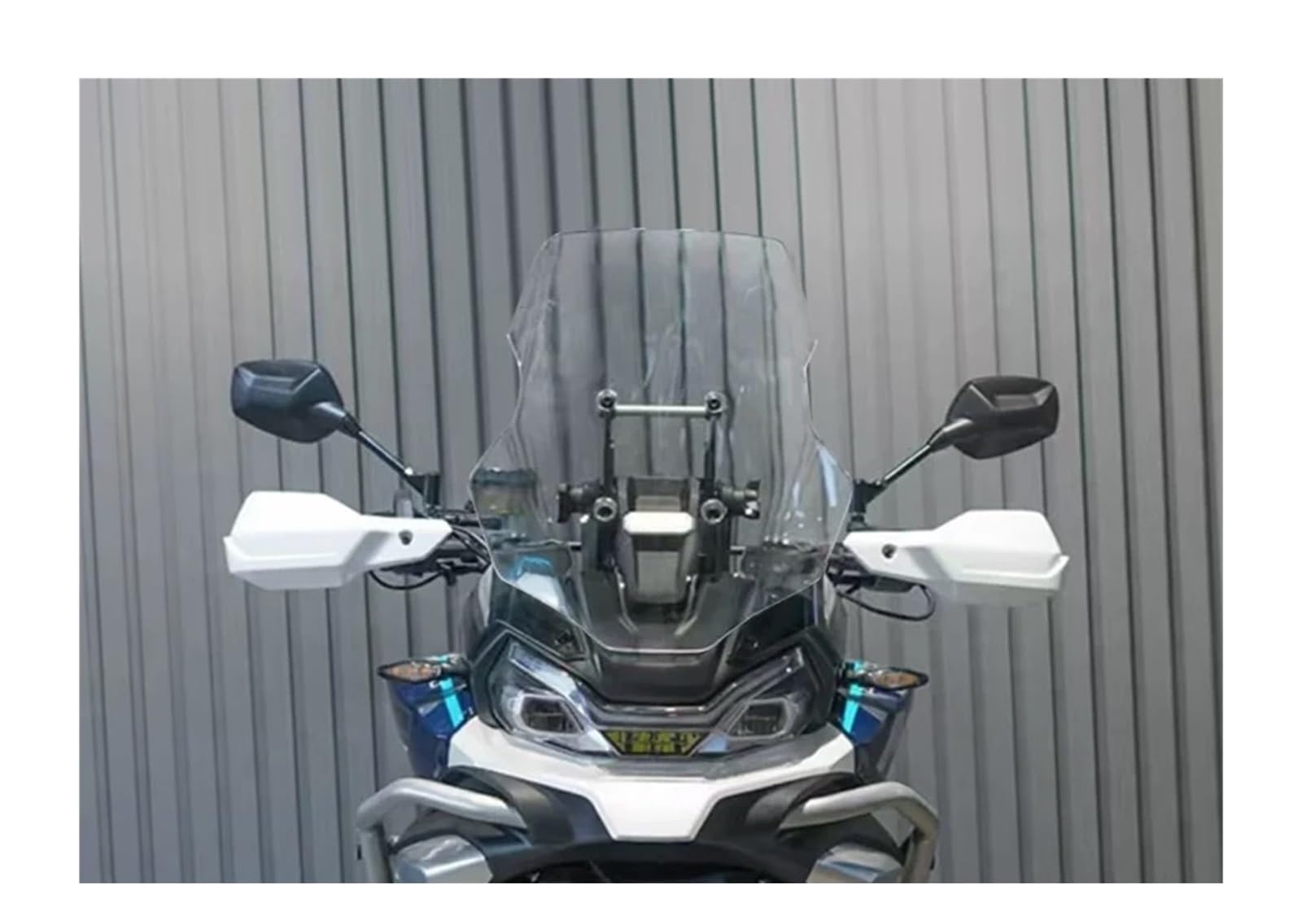 Reinforced and widened front windshield for CFMOTO 700MT