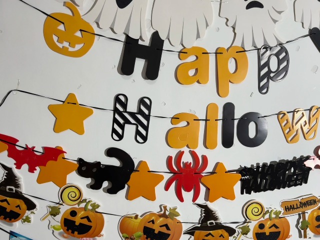 Amazon.co.jp: CINECE ハロウィン 飾り付け 5点セット 装飾