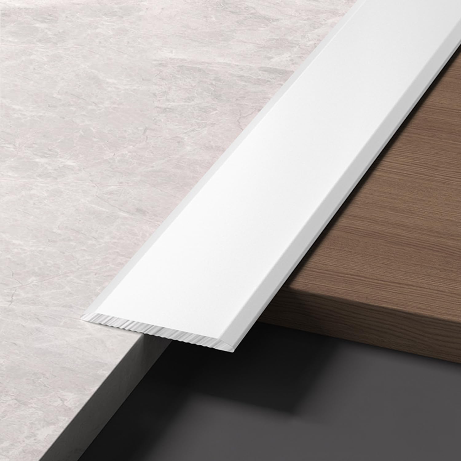 Profilé de Transition en Aluminium pour sols, Barre de séparation Plate pour combler Les espaces Entre Les planchers, moulure métallique résistante aux Rayures,Blanc,3.5×90 cm