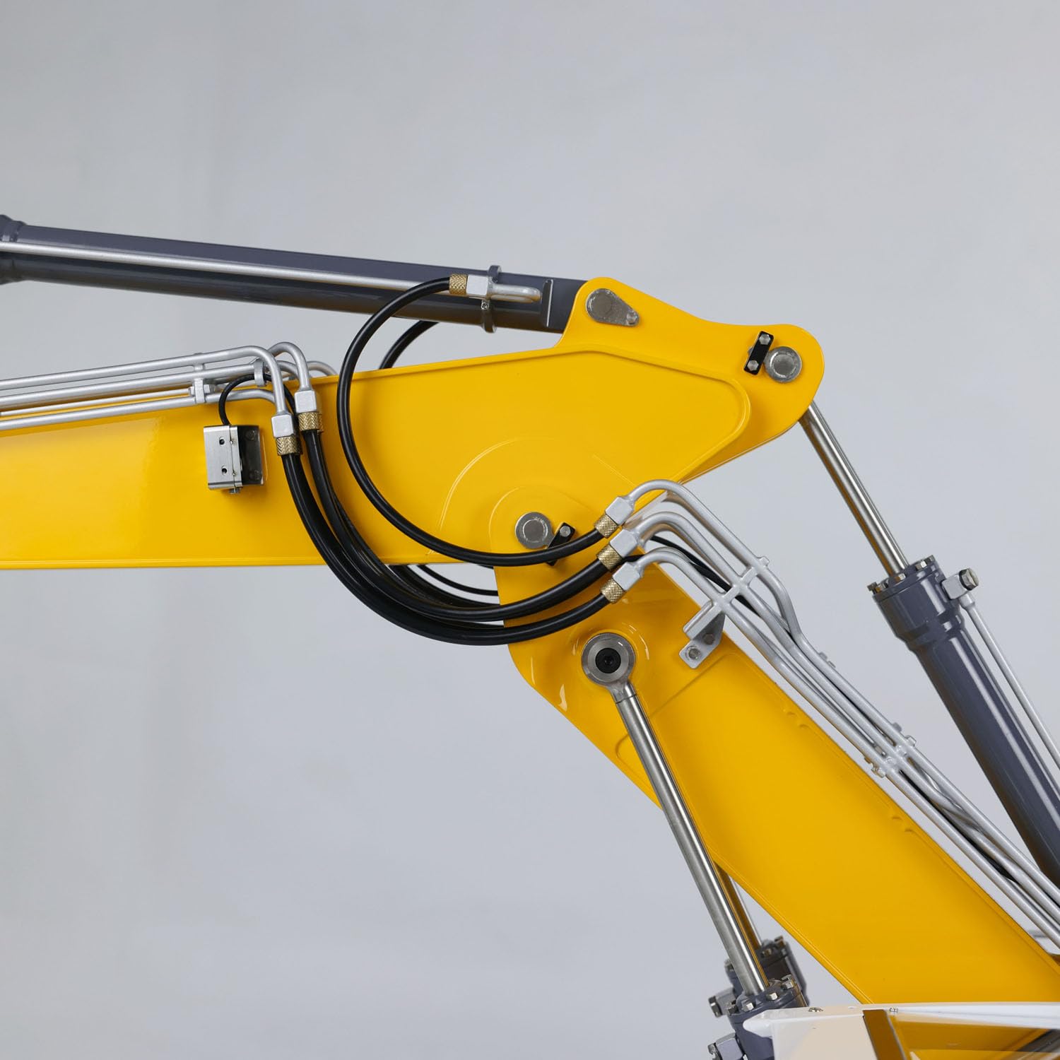 Escavatore idraulico RC, scala 1:14, a 3 bracci, Aoue-LR945, in metallo laccato, assemblato