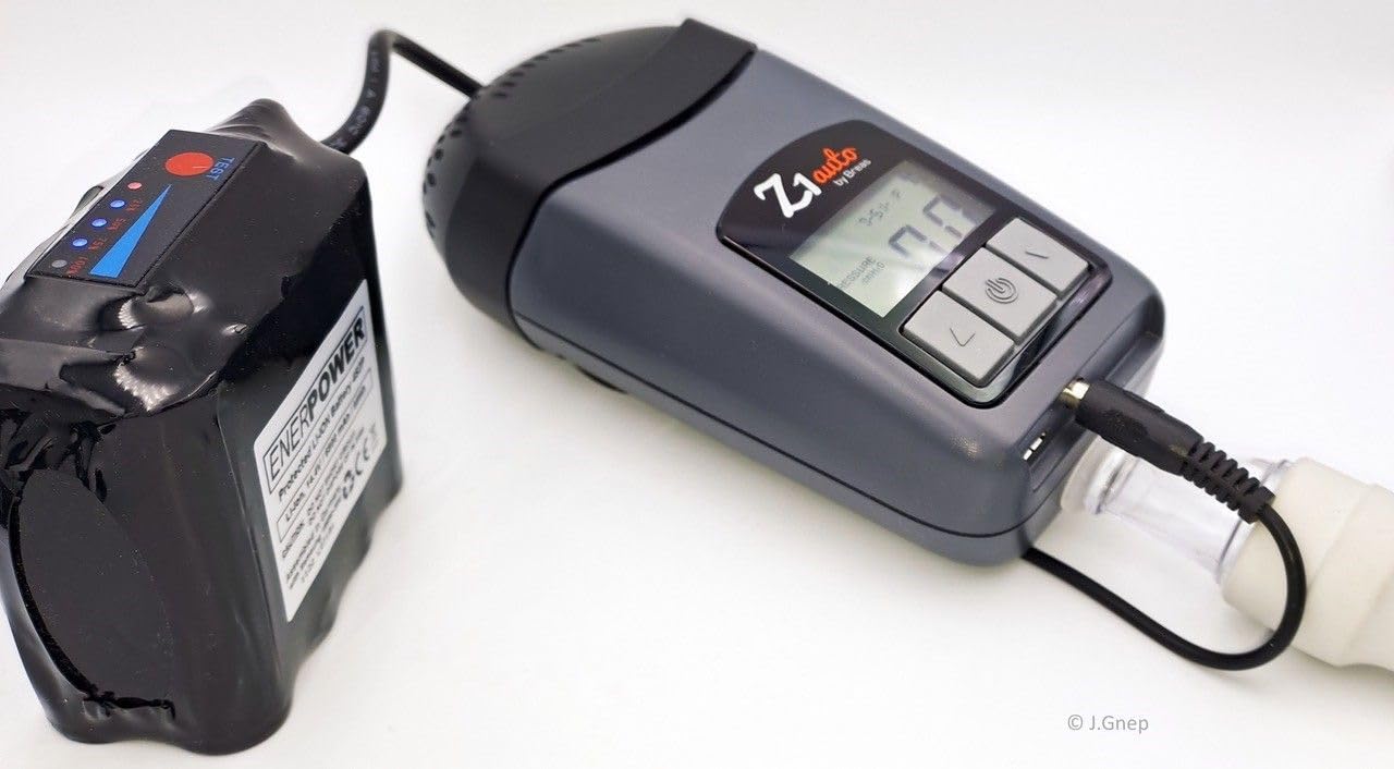 ENERpower Akku 14,4V-14,8V 6800 mAh (99Wh) Li-Ion Rundstecker DC | Ladestandanzeige | für CPAP Breas Z1 Auto & Base (mit und ohne Ladegerät) (+ Ladegerät 2A)