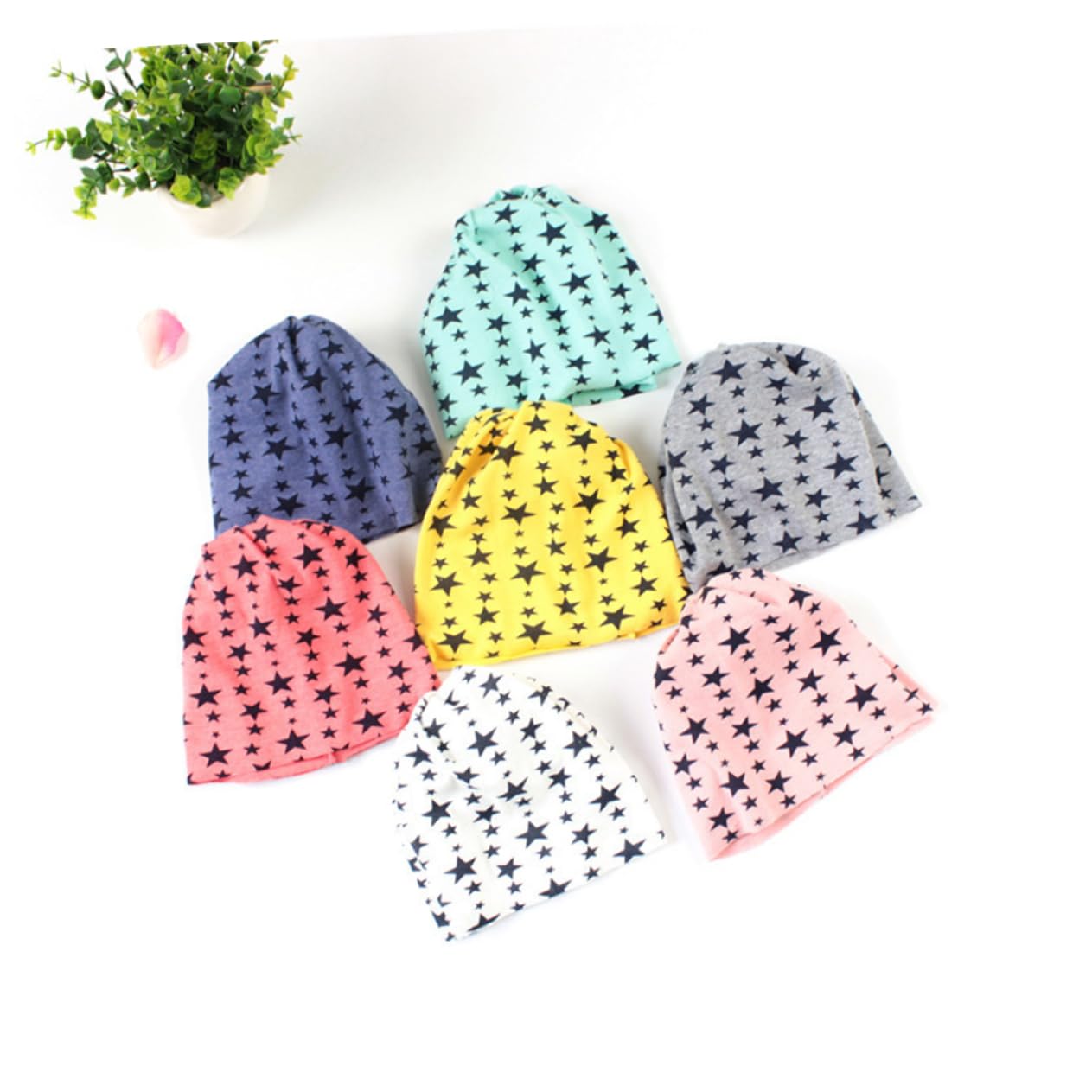 TENDYCOCO Autumn Winter Boys and Girls Scarf Warm Neck Warmer Toddler Stars Print Stylish and Comfortable