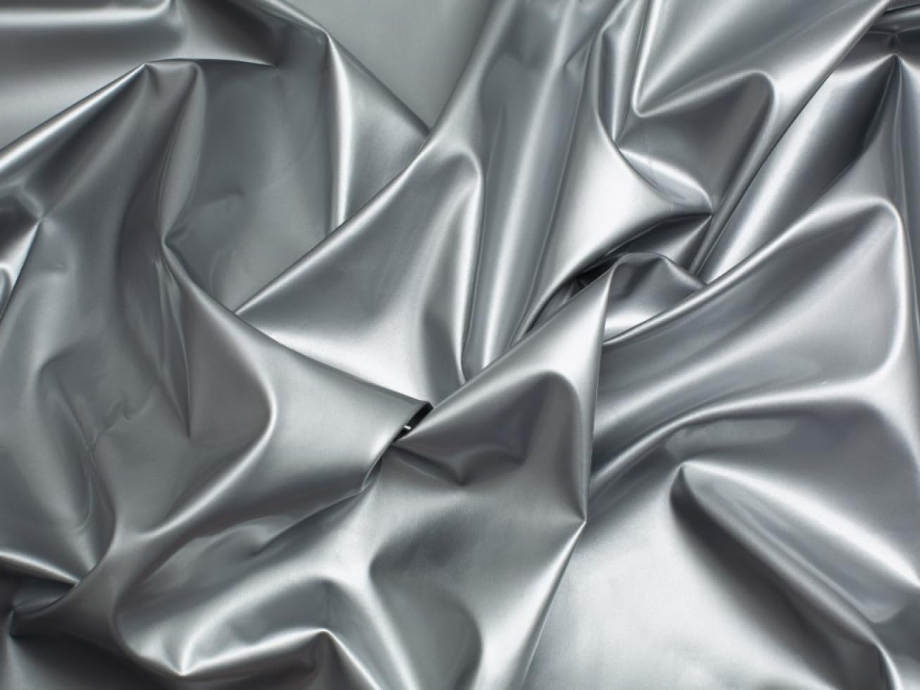 Minerva Silver Core Range Glossy Pvc Vinyl Fabric - Medium Weight & Suitable For Bag Making, Dressmaking, Upholstery - Approx Width: 140Cm / 56" - Sold Per Metre