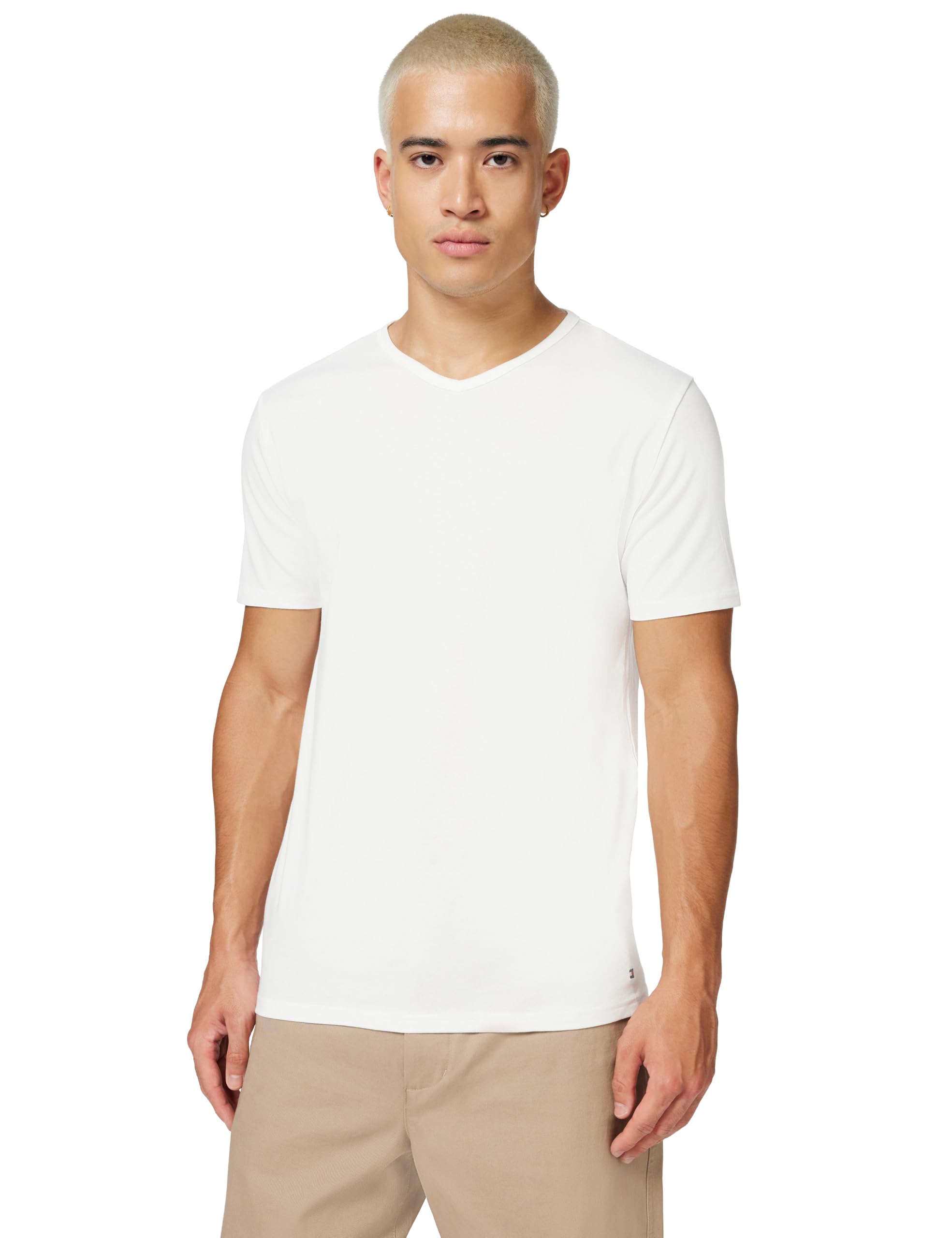 Mode von Calvin Klein & Tommy Hilfiger