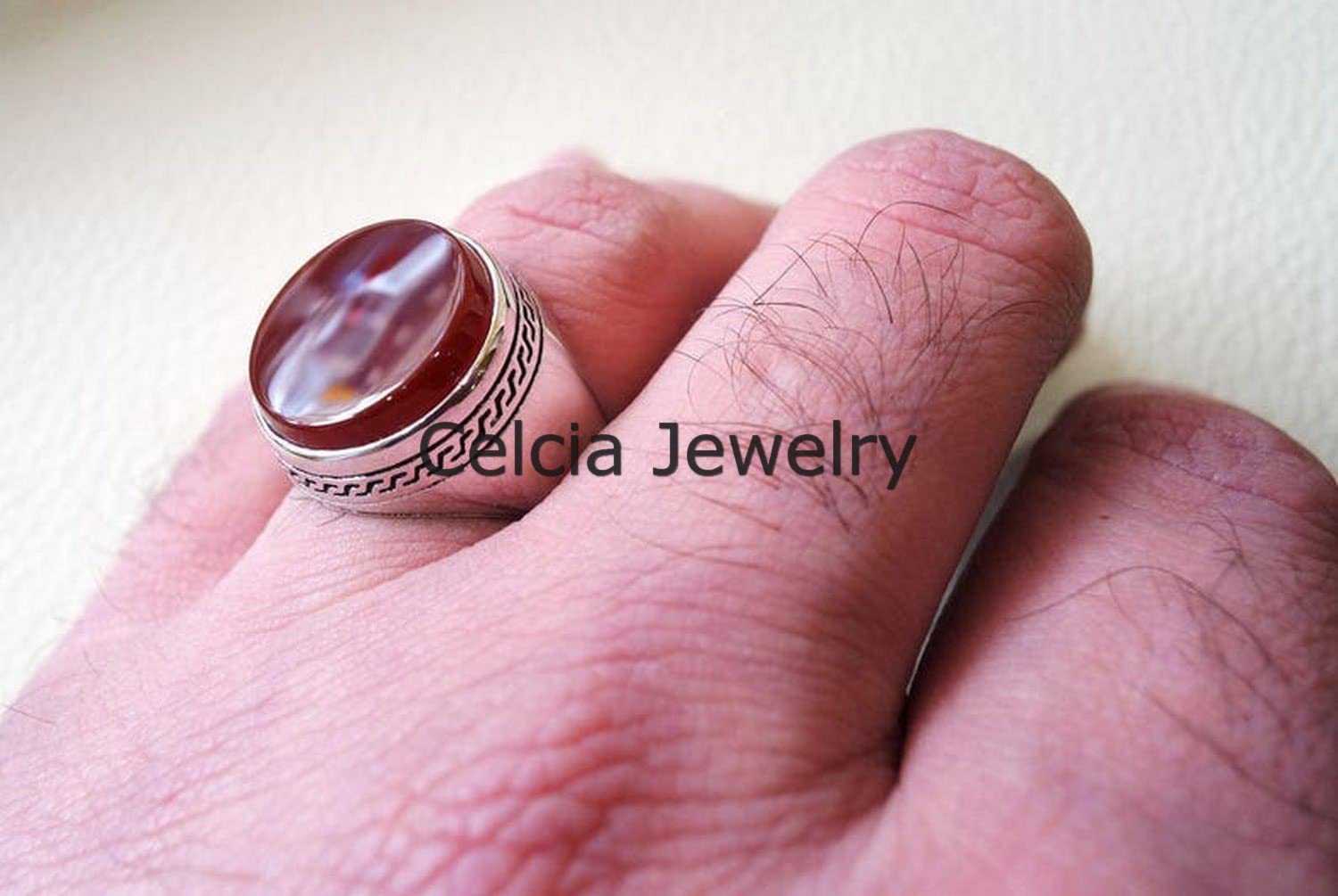 Karneol echter runder Edelstein Herrenring, Freundring, Vaterring, Ehemannring, Aussagering, Versprechensring, Vorschlagsring, Siegelring, Ehering (Karneol)