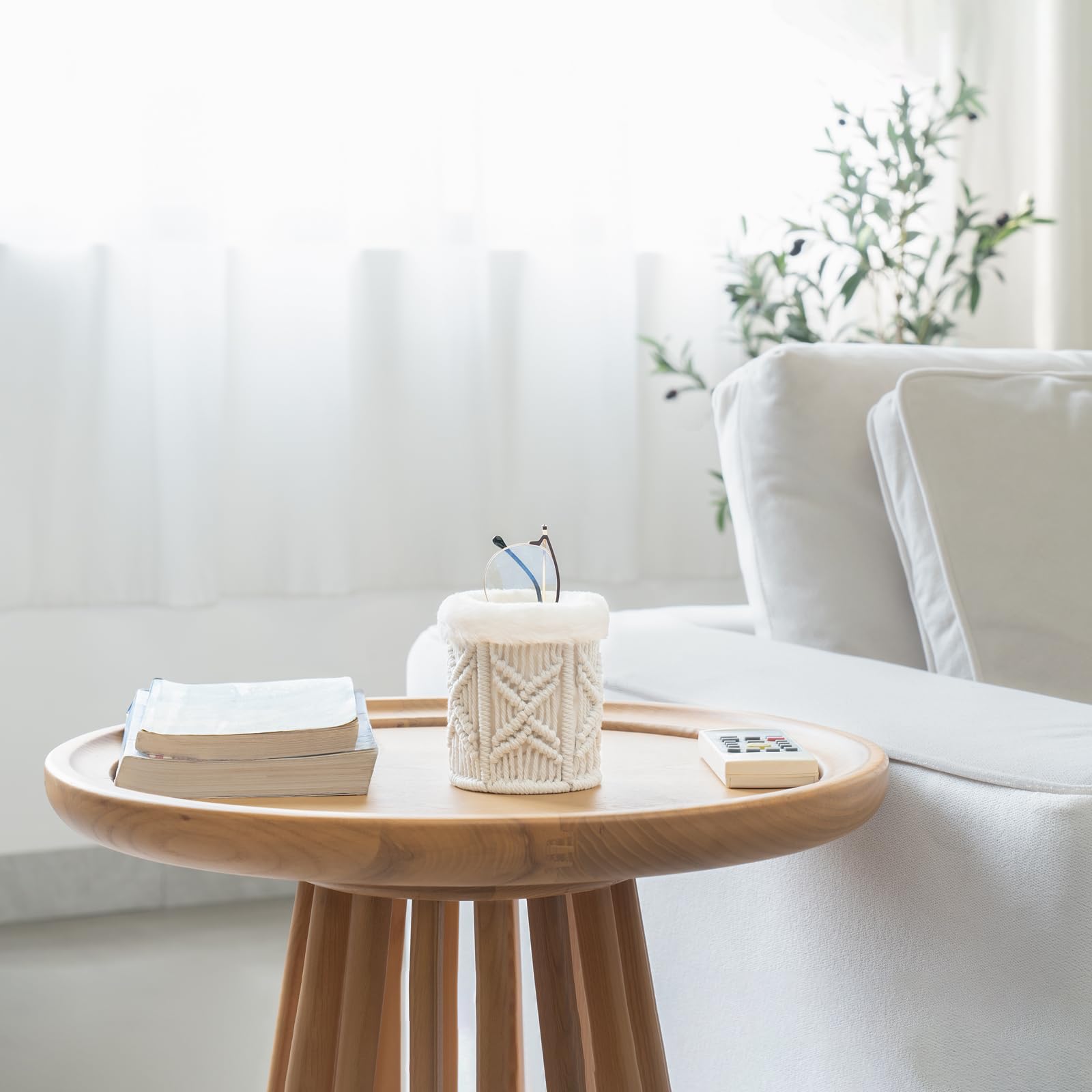 Mkono Glasses Holder for Nightstand Macrame Plush Lined Glasses Stand for Multiple Glasses Boho Decor Eyeglass Case Holder for Office Desk Organizer