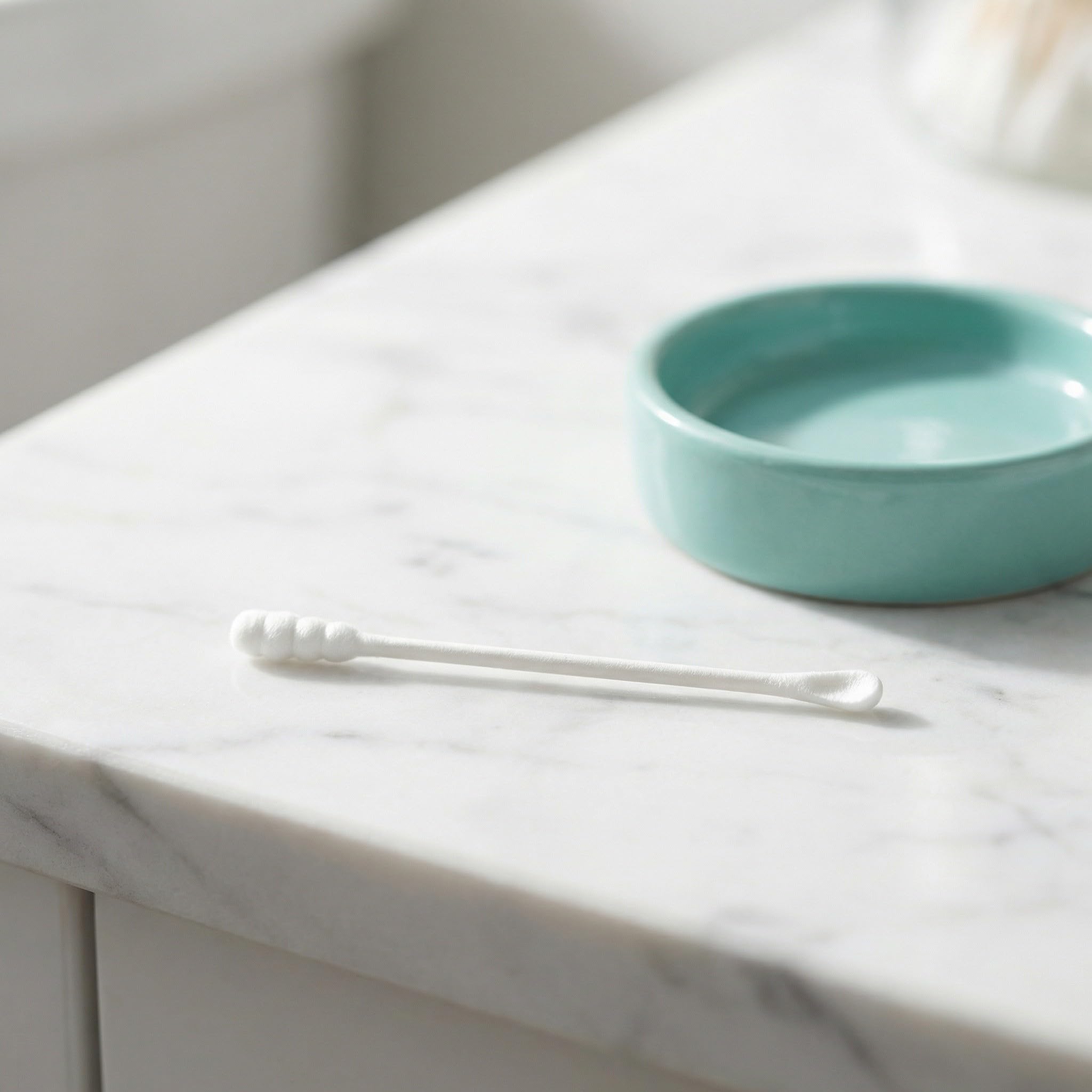 Cotons-tiges bébé en coton 200 pièces double embout avec embout spirale et spatule ferme - nettoyage nez et oreilles pour enfants - usage en déplacement