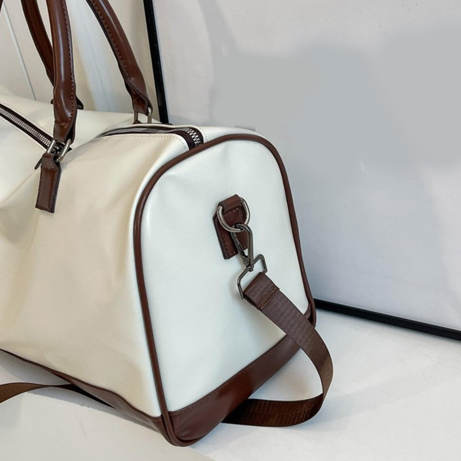 [Tertioi] Bolsa de gran capacidad para viajes de moda fitness de cuero PU de hombro de fin de semana de noche para viajes diarios para mujeres y hombres gran capacidad para una noche fitness de fin de