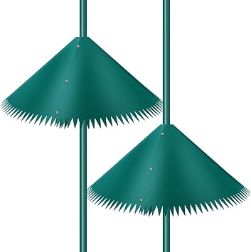 Qualirey 2 Pcs Squirrel Baffle for Bird Feeder, Green Plastic Guard Stopper Keep Squirrels Off Bird Feeder Pole for Outdoor Shepherds Hook House Green, 16 Inch