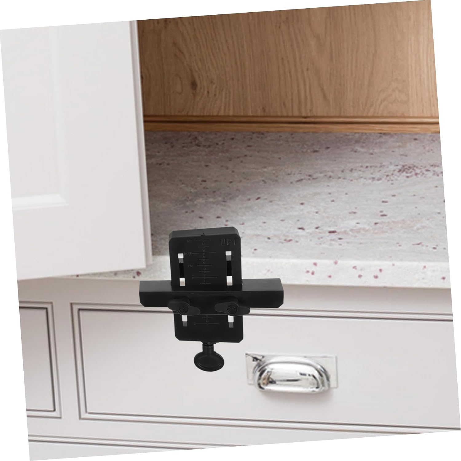 Manual Cabinet Door Installation Clamp Tool for Easy Alignment