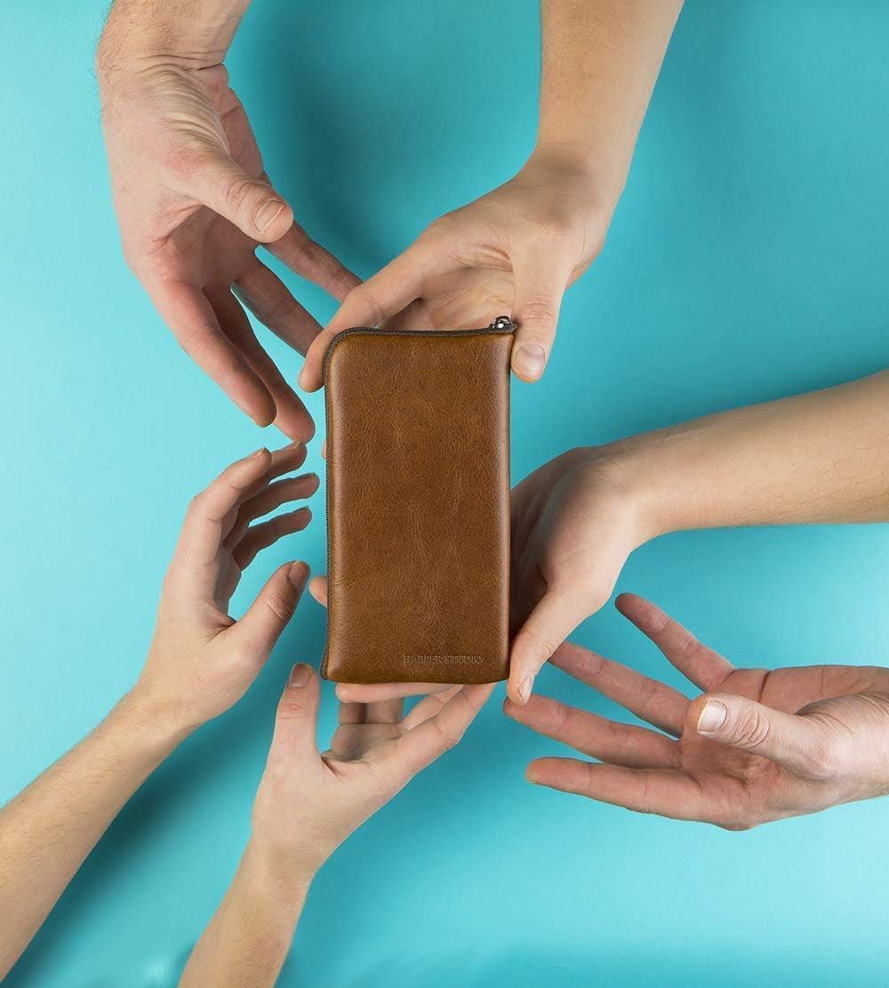 Brown Italian Leather Case for iPhone. Made in EUROPE