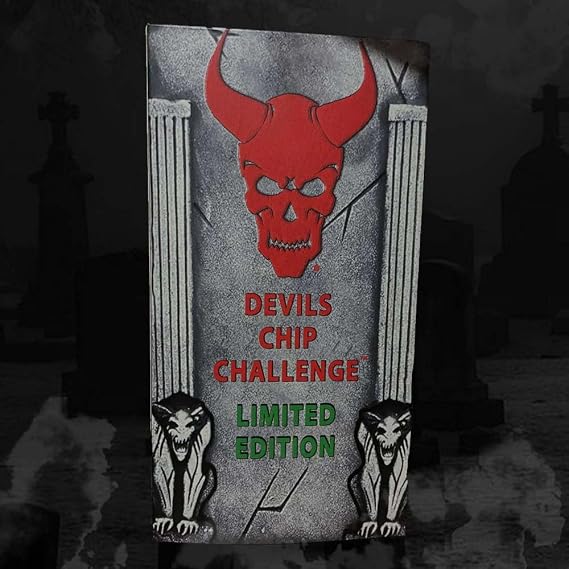 DEVILS CHIP CHALLENGE ® - Limited Edition World Hottest Chip with Carolina Reaper and Natural Flavour - Vegetarian Hottest Chip Challenge for Friends and Family Gatherings/Halloween/Parties (3)