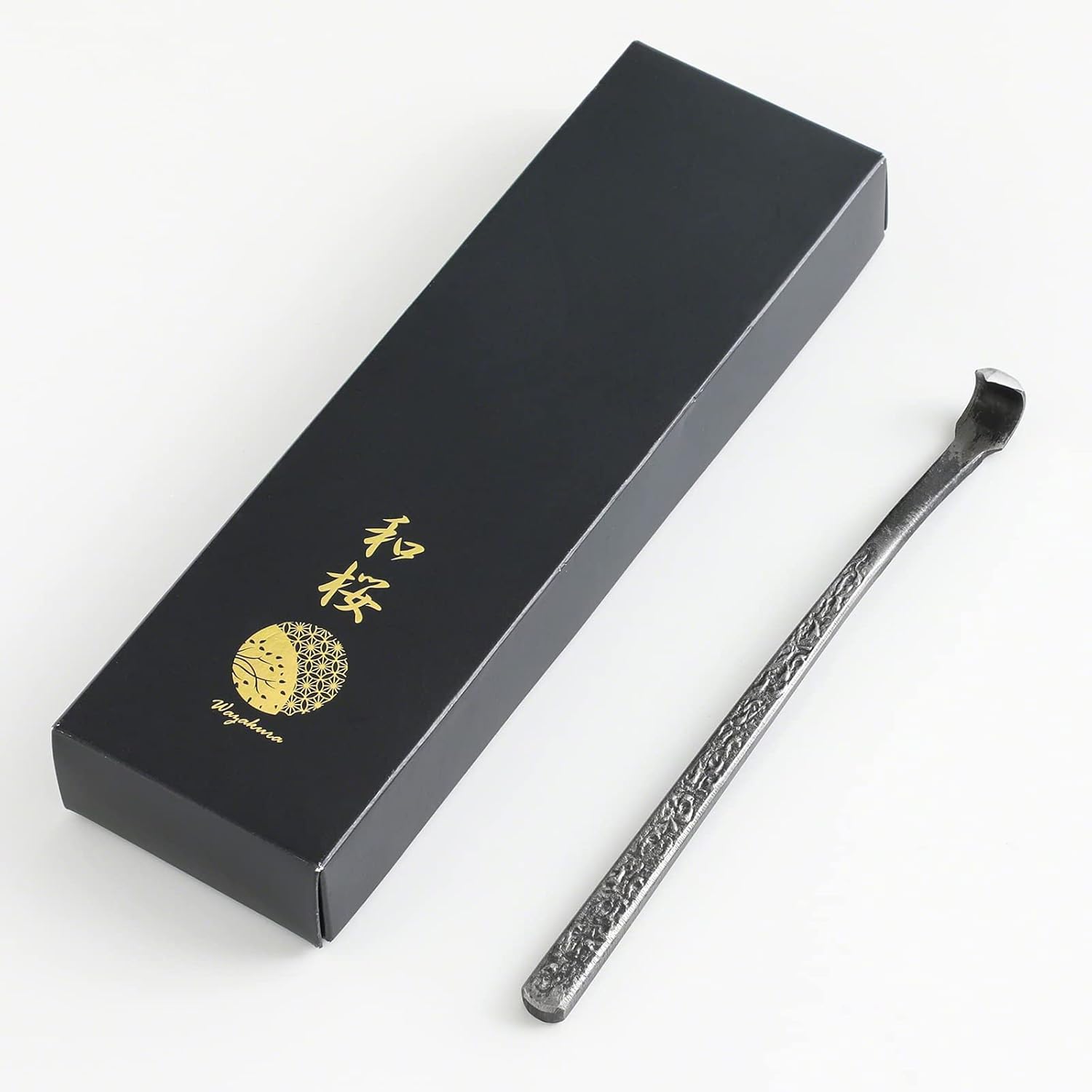 Wazakura Bonsai Scraper Gouge Chisel with Triangular Blade Made in Japan, Shari Carving Tool, Japanese Dead Wood and Bark Grafting Cutter - Triangular Blade